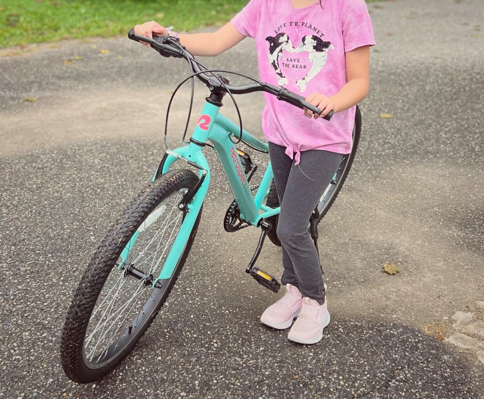 Retrospec Dart Kids Bike - 7-Speed Hybrid Bicycle for Ages 6-11 with All-Season Tires & Shock Absorption - Adjustable Height Youth Bike with V-Brakes & Smooth Gear Shifting customer photo 1