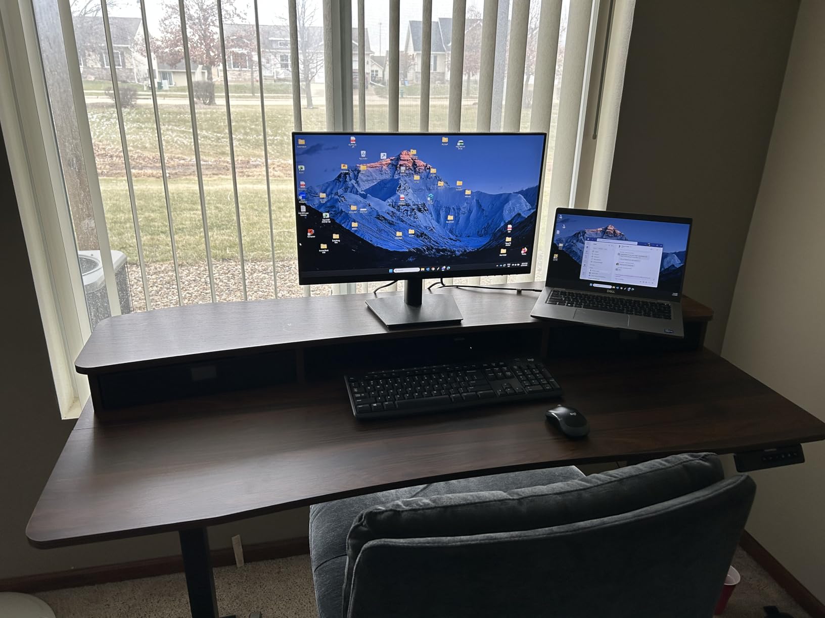 HUANUO 48 x 24 Electric Standing Desk with 2 Drawers, C-Clamp Mount Compatible, Height Adjustable Computer Desk, Home Office Stand Up Desk with 4 Preset Heights & 2 Hooks, Black customer photo 2