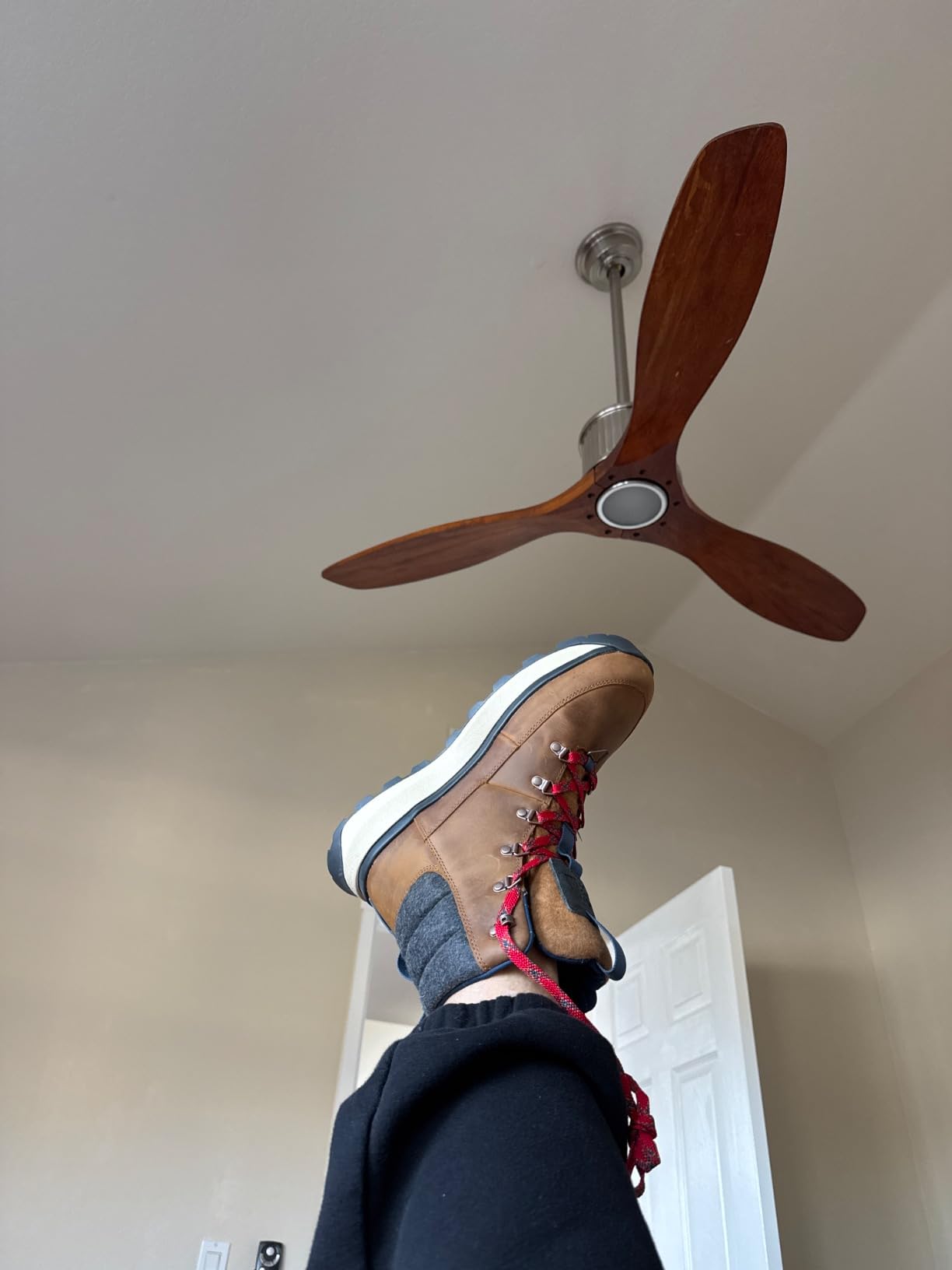 The North Face Men's Bergen Leather Waterproof Hiking Boot customer photo 2