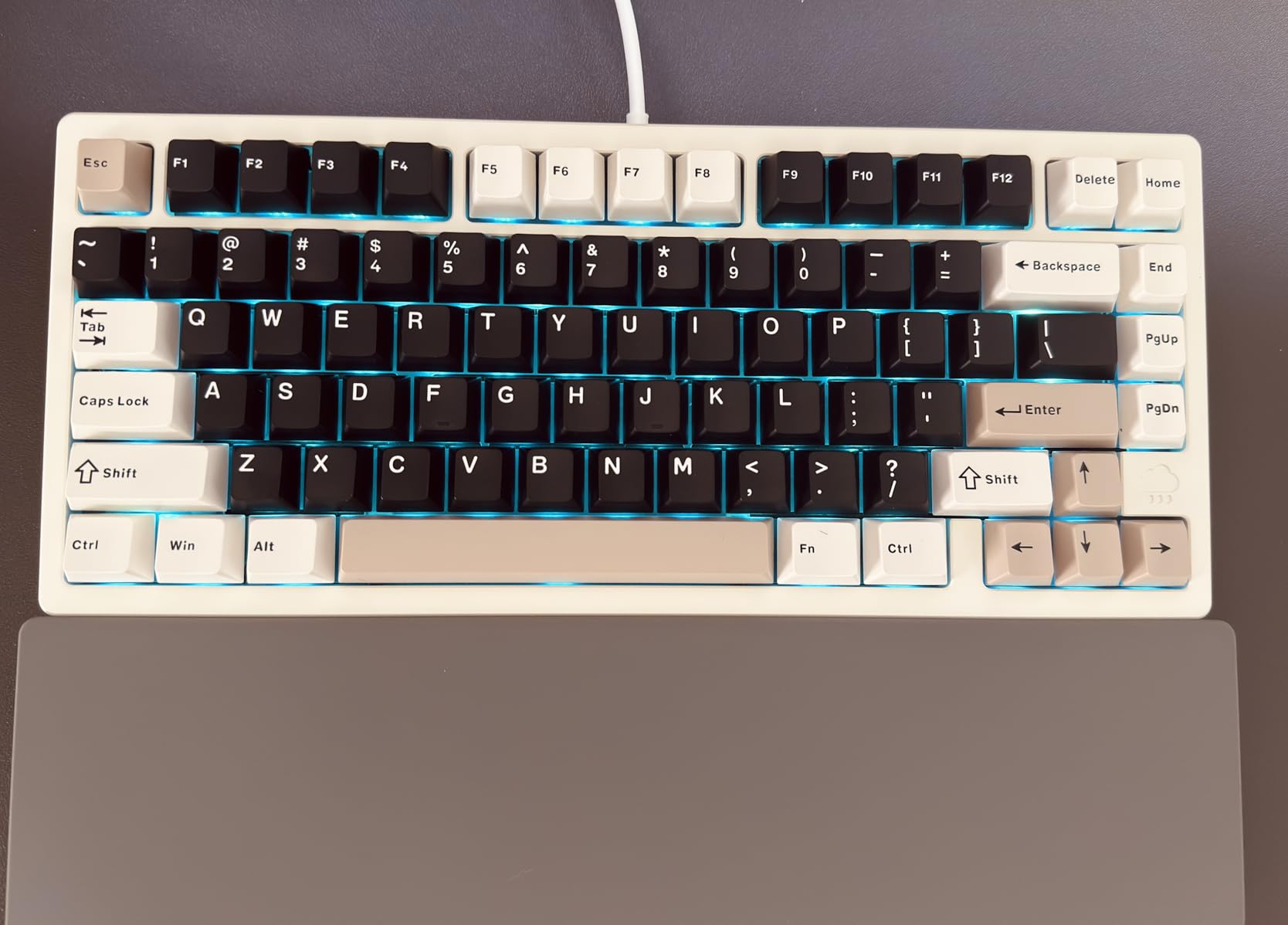 WOBKEY Rainy 75 CNC Aluminum HMX/JWK/Cocoa Switches Triple-Mode Connectivity Mechanical Keyboard with Superior Acoustics, RGB/PP/Mirrored Glass/3500mAh/Violet Switch customer photo 2