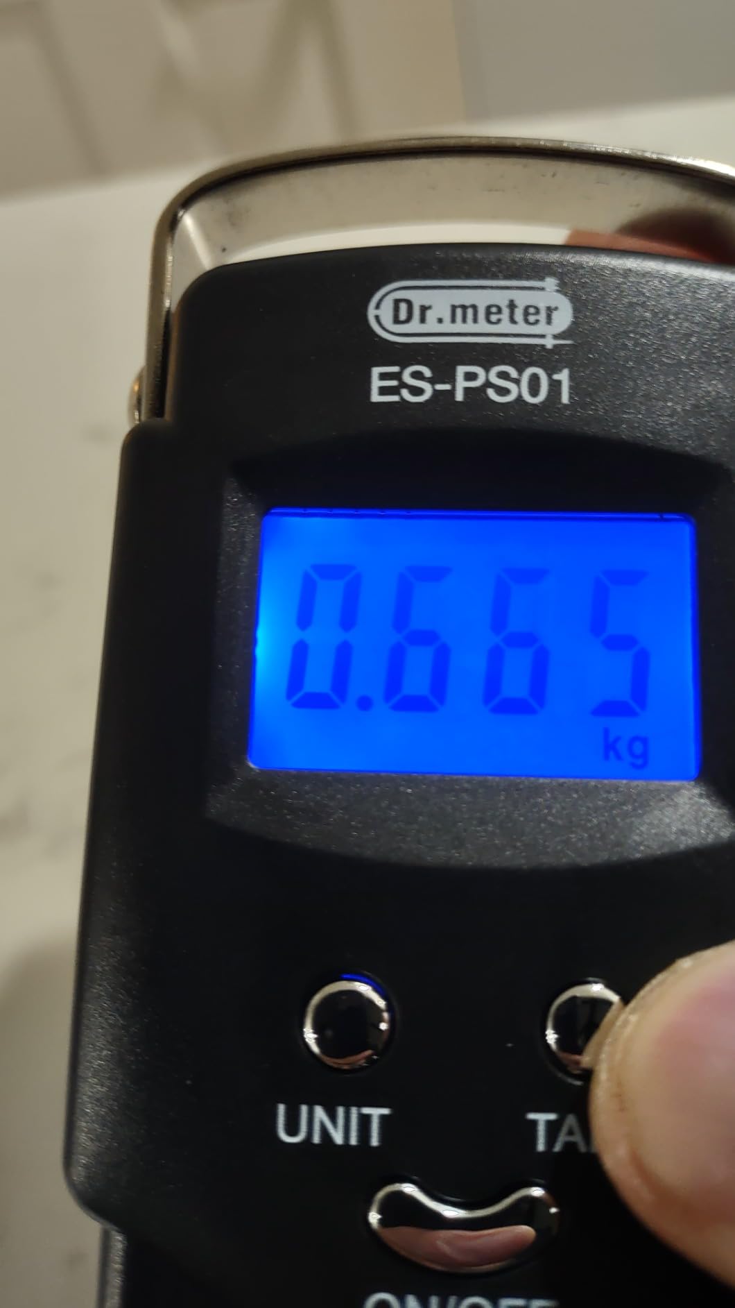 Dr.meter PS01 Fish Scale with Fish Lip Gripper - 110lb/50kg Backlit LCD Display Digital Weight Scale with Built-in Measuring Tape - Stainless Steel Fish Holder Tool Set, Fishing Gifts for Men customer photo 2