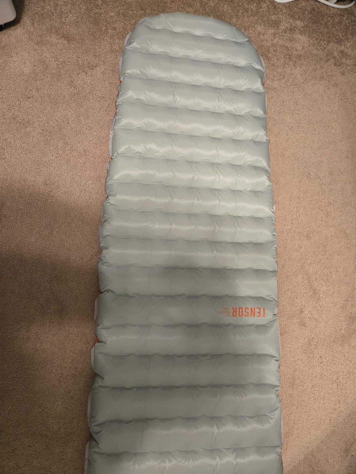 NEMO Equipment Tensor All-Season Ultralight Insulated Sleeping Pad - Regular Mummy (72 x 20) - Blade/Spicy Orange customer photo 1