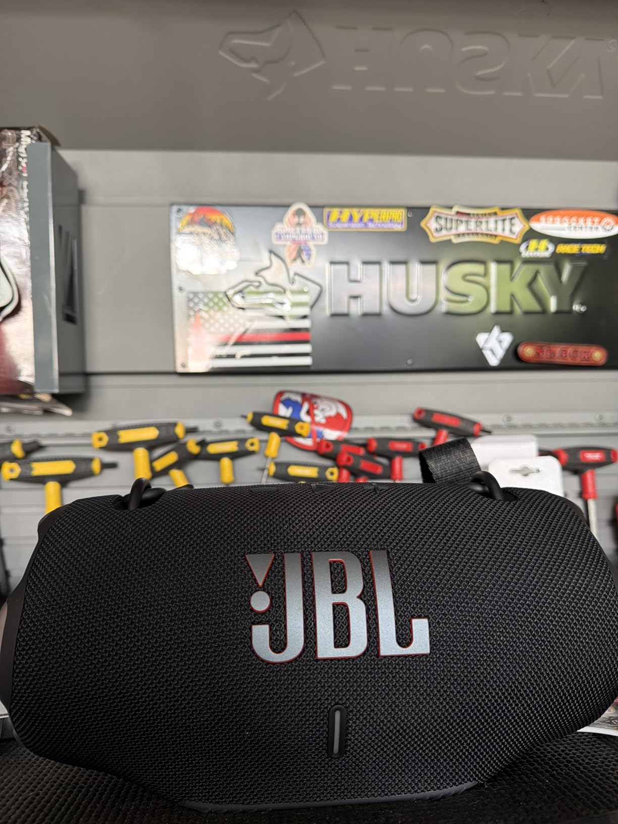 Xtreme 4 - Portable Bluetooth Speaker, Powerful Sound and Deep Bass, IP67 Waterproof, 24 Hours of Playtime, Powerbank, Auracast for Multi-Speaker Pairing (Black) customer photo 2