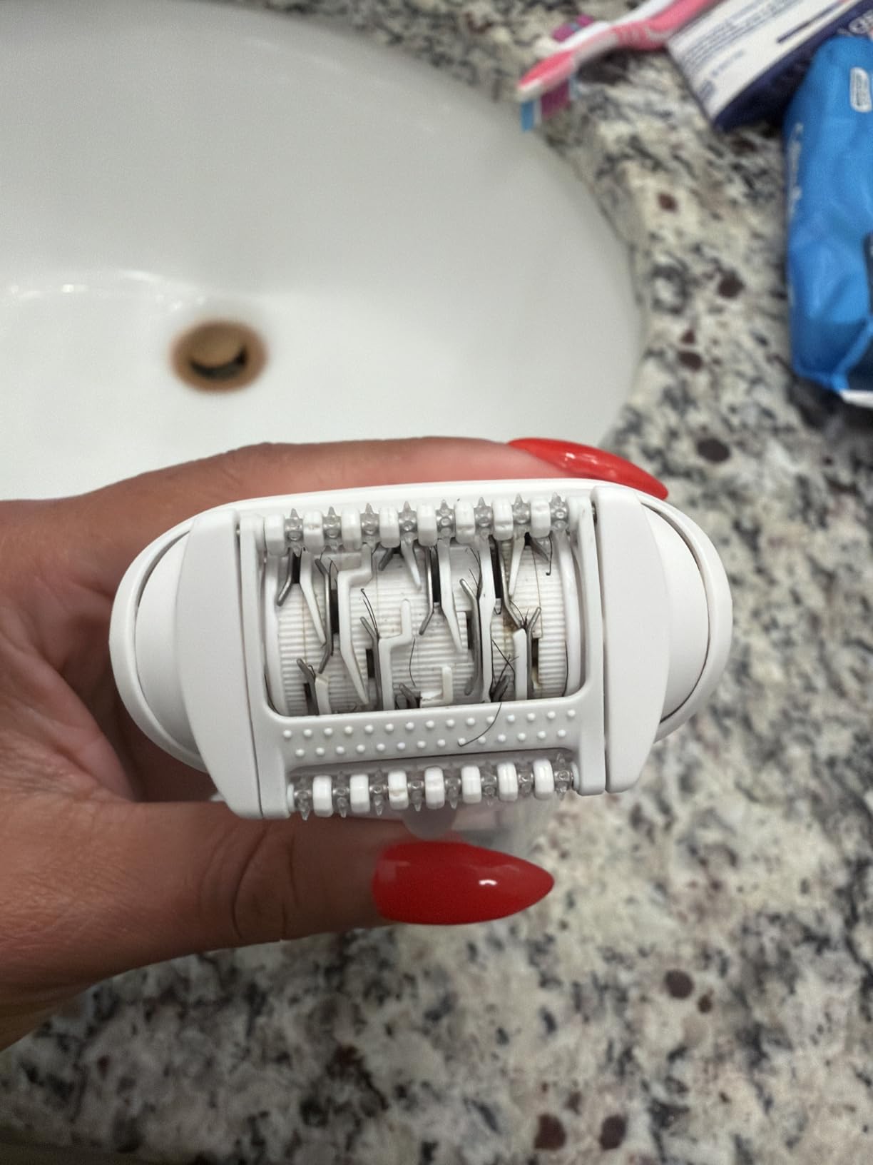 Braun Epilator Silk-epil 5, Hair Removal Device, Women Shaver & Trimmer, Wet and Dry, Includes Skin Contact Cap, SE5-011, Grey customer photo 2