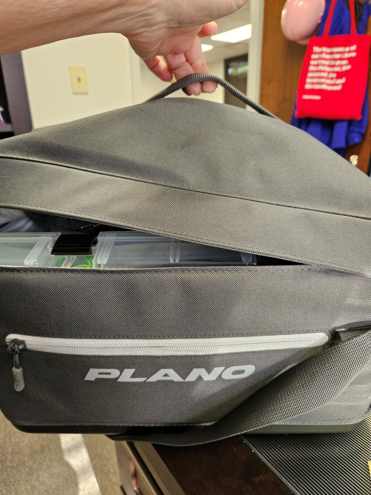 Plano Weekend Softside 3500 Tackle Bag, Molded Waterproof Base, Spacious Storage, Die Cut Tool Sleeves, Daisy Chain Attachment Points customer photo 1