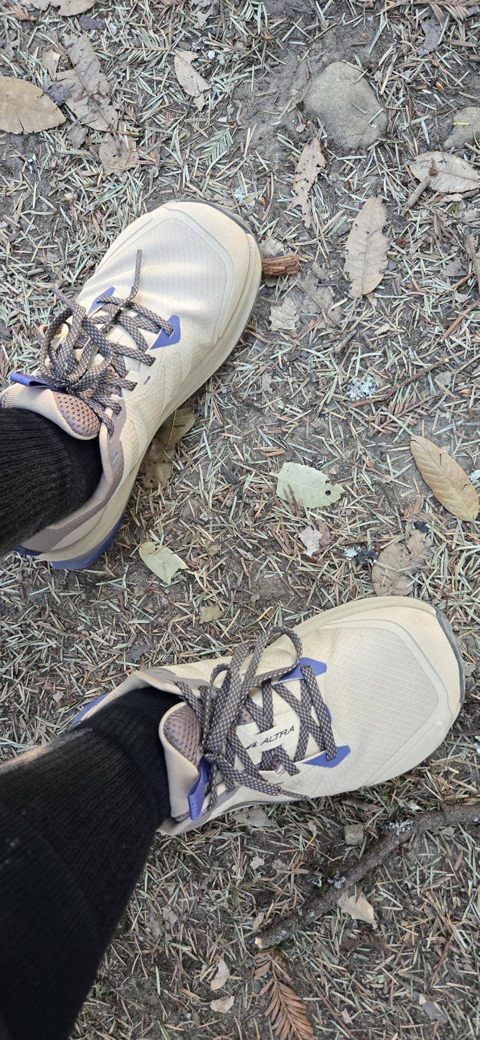 Women's Lone Peak 9 Trail Running Shoe customer photo 1