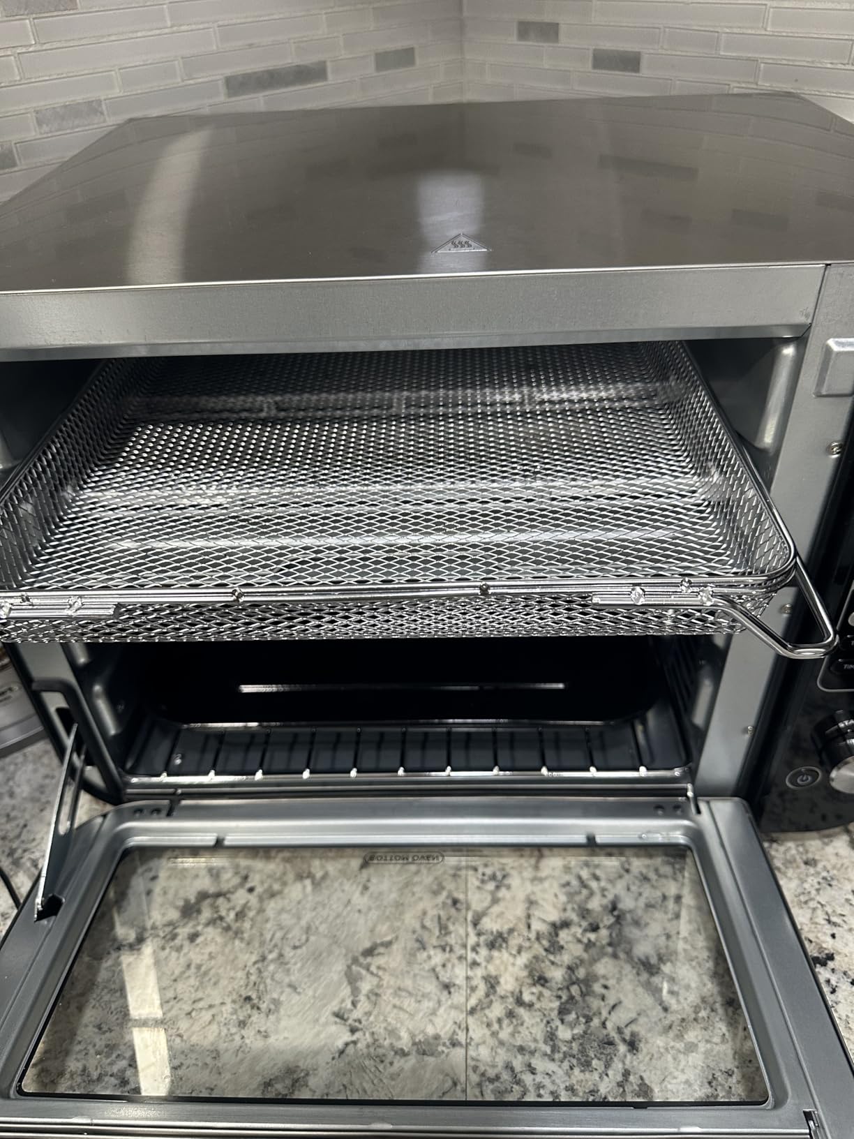 Ninja Air Fryer & Toaster Oven Combo | 10-in-1 Prestige Smart XL Countertop Oven | Stainless Steel | DT501 customer photo 2