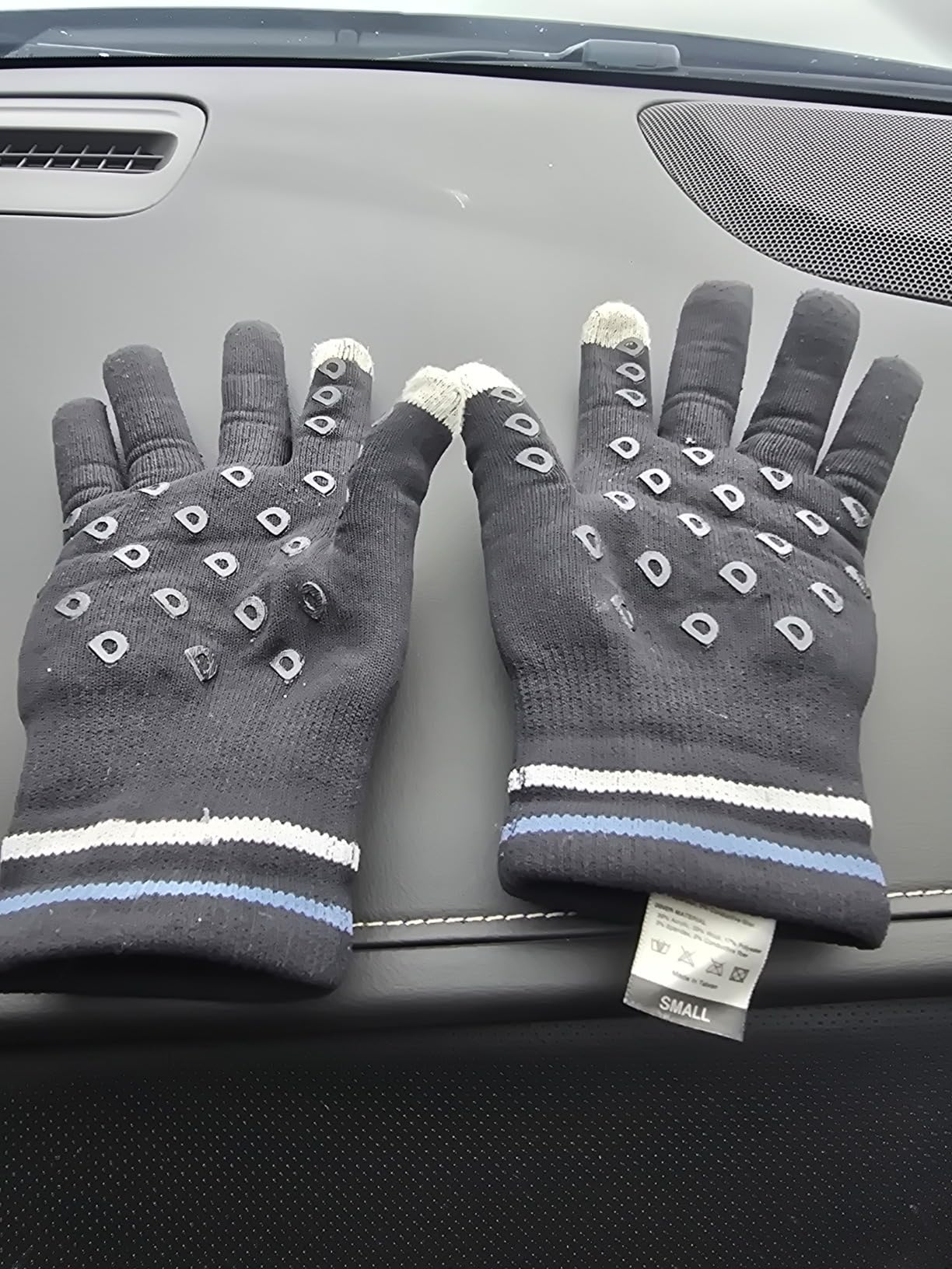 DRYMILE HYLA Waterproof Dexterity Gloves - All-Weather Wool Blend Gloves for Men & Women - Touchscreen & Non-Slip Grip - Hiking, Cycling, Fishing, Hunting & Work. customer photo 2