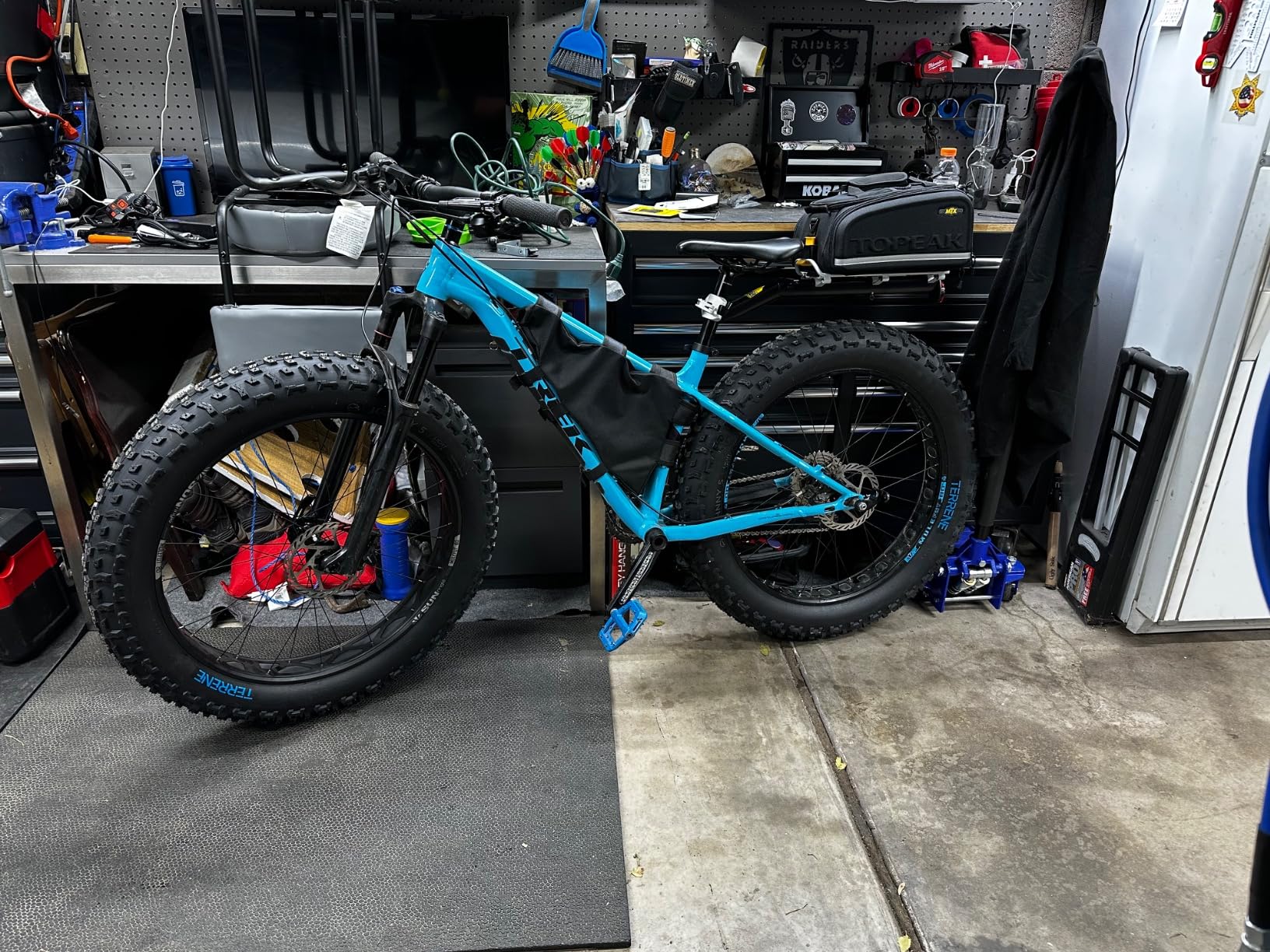Johnny 5 Fat Bike Tire by Terrene - 26 Inch Bike Tires for Winter Landscapes - 120 TPI customer photo 1