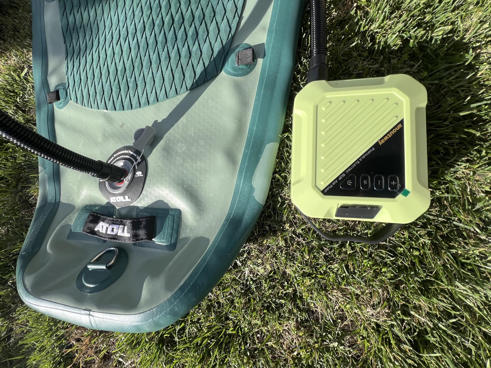 20PSI High Pressure Smart SUP Air Pump, 2025 New Rechargeable Battery-Powered, Intelligent Dual Stage Inflation & Deflation,Auto-Off for Stand Up Paddle Boards,Surfing Kite, Tent customer photo 1