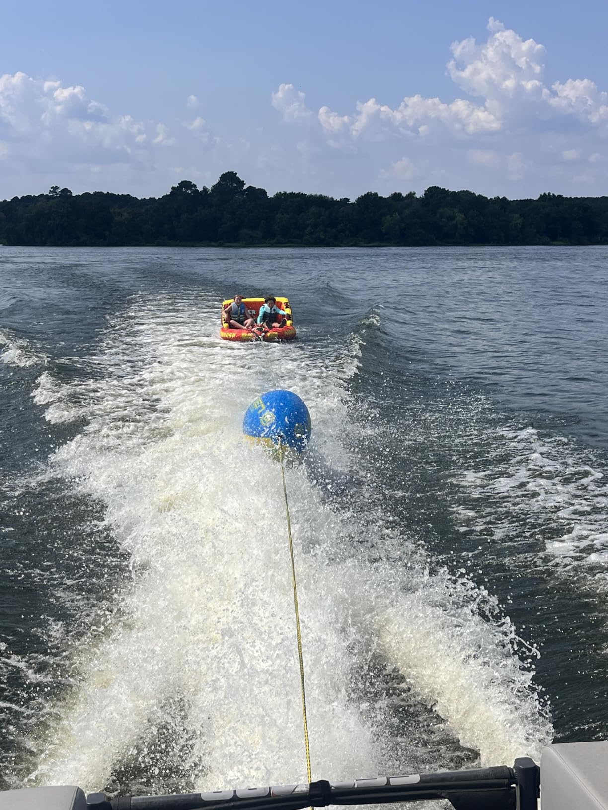 Super Sofa Towable Tubes for Boating 1-4 Person customer photo 1