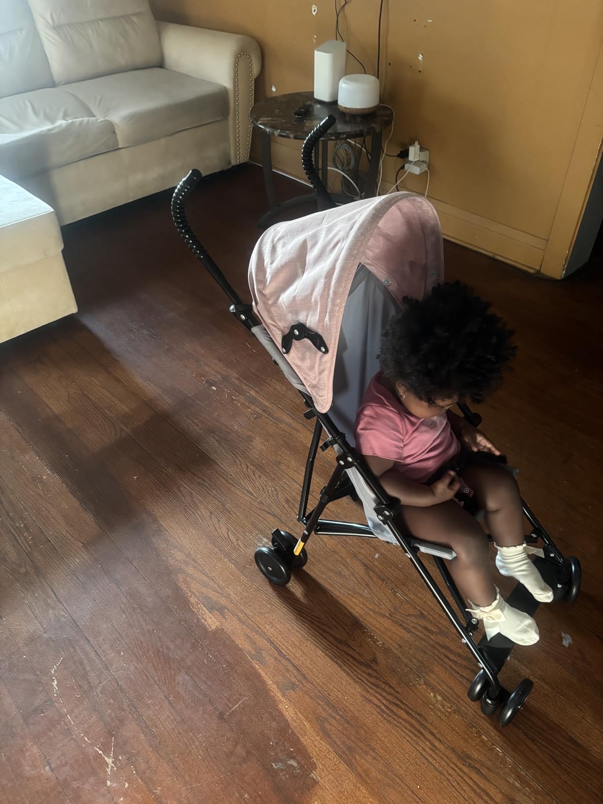 Dream On Me Aero Travel Umbrella Stroller, One-Hand Quick Fold, 3-Point Safety Harness, Dual Brakes, Adjustable Removable Canopy, Lightweight Compact, for 6 to 36 Months, Black customer photo 2