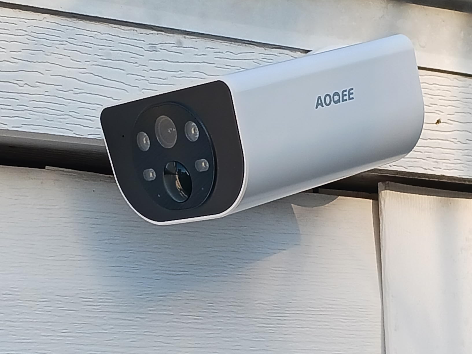 AOQEE Cameras for Home Security-2K Wireless Security Camera Outdoor with AI Motion Detection & Siren, Non-Stop Solar Powered Charging, Color Night Vision, SD/Cloud Storage, Waterproof, S1 4P customer photo 2