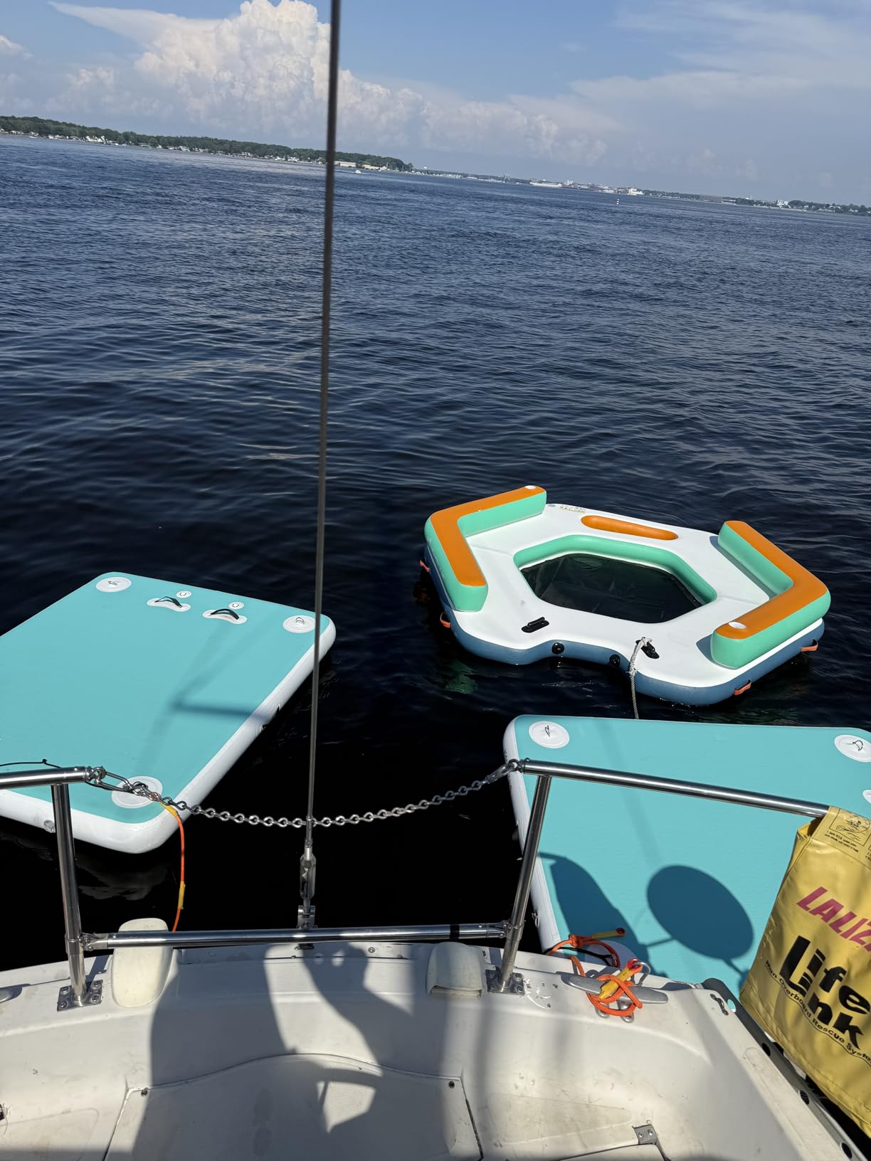 Goplus Inflatable Floating Dock, 8.7FT x 8.7FT Inflatable Dock Platform w/Detachable Ladder, Carry Bag, Water Mat Floating Platform Island Raft for Lake, Beach, Pool customer photo 1