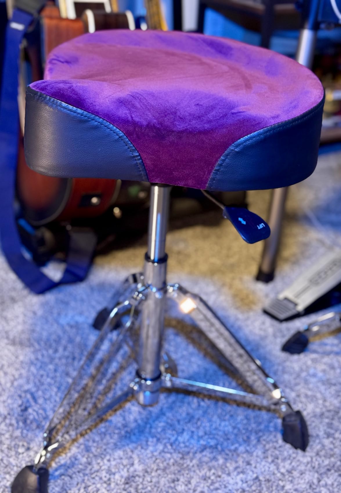 AKLOT Saddle Drum Throne, Hydraulic Drumming Throne, Heavy Duty Seat, Height Adjustable Plush Chair, Motorcycle Style Drum Stool for Adults Drummers Grey customer photo 1