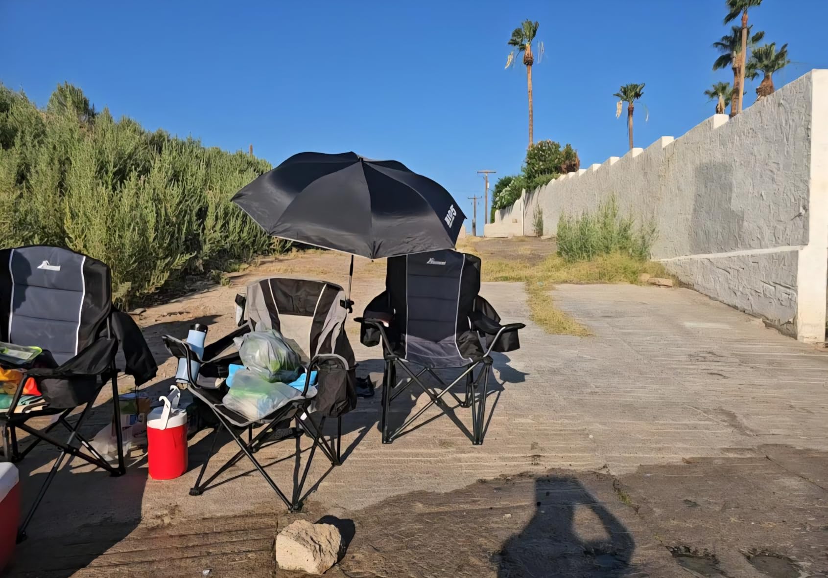 Romswi Oversized Camping Chairs,Heavy Duty Support 500 LBS,Padded Back & Arm Sport Chairs, Cup Holder Cooler Bag, Collapsible Folding Chairs for Outdoor, Fishing & Garden, Blue,2-Pack customer photo 1