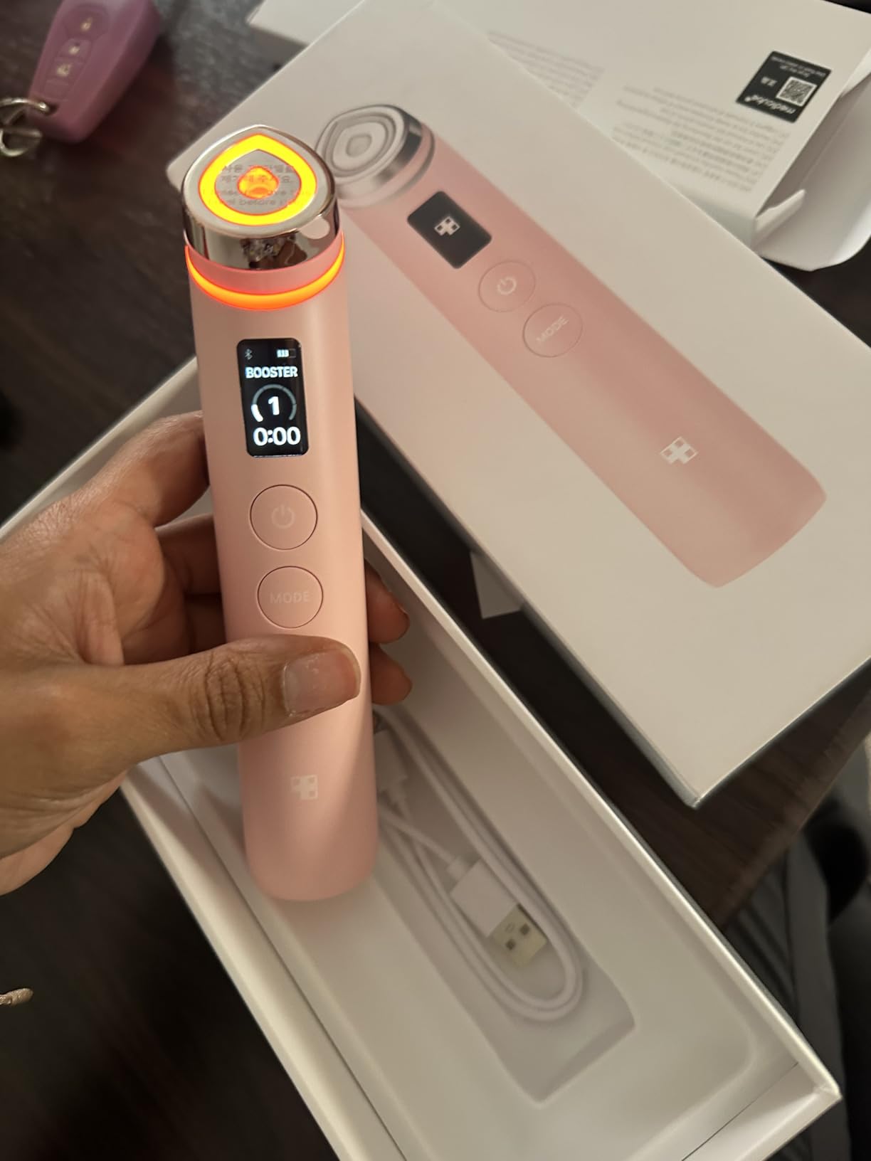 medicube Booster Pro | 6-in-1 Real Glass Glow Beauty Massager | for Clear, Radiant, Firmer-Looking Skin | Korean Skin Care | Pink customer photo 1