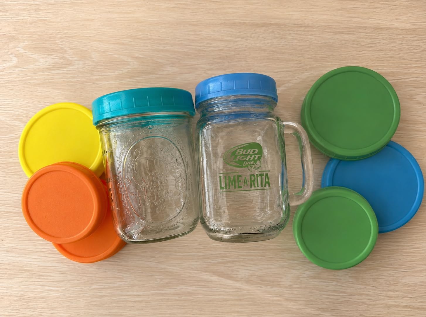 AOZITA 10 WIDE Mouth & 10 REGULAR Mouth Mason Jar Lids - 20 Pack Food Grade Plastic Mason Jar Caps for Ball, Kerr and More Canning Jars - Leakproof & Dishwasher Safe - Multicolor customer photo 1