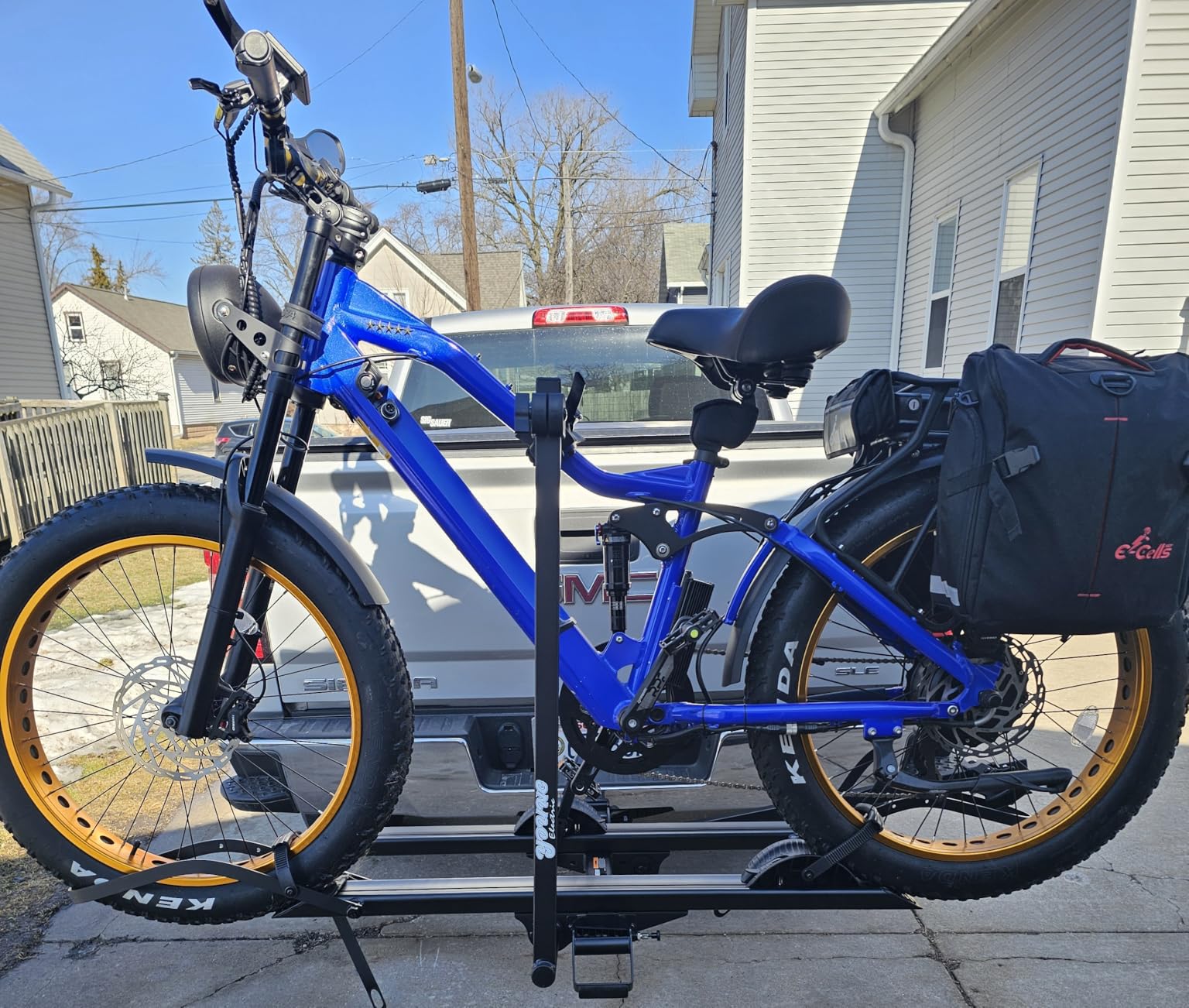 YOUNG ELECTRIC 200LBS EZ-FOLD Aluminum 2-Ebike Carrier with Ramp for Bikes and Electric Bike, Car SUV Truck Van RV and Trailer customer photo 1