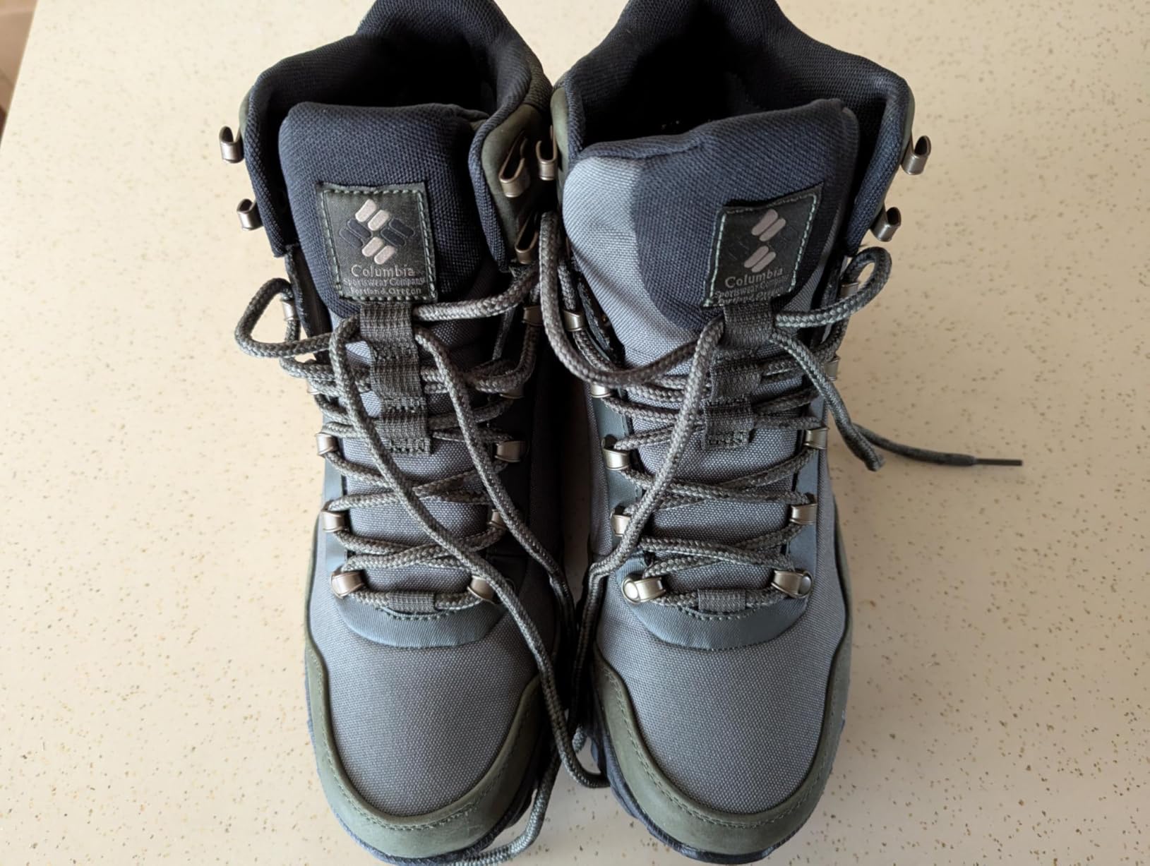 Columbia Men's Burnsidder Omni-Heat Infinity Hiking Boots customer photo 1