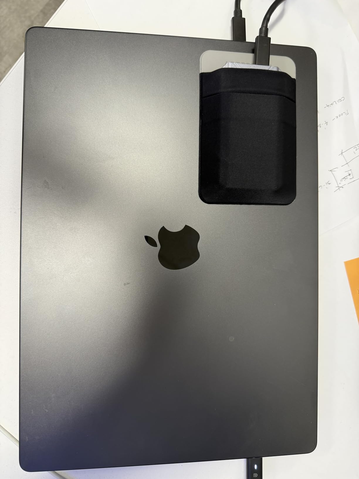 Apple 2024 MacBook Pro Laptop with M4 Pro, 14-core CPU, 20-core GPU, 16.2-inch Liquid Retina XDR Display, 24GB Unified Memory, 512GB SSD Storage, Space Black customer photo 2
