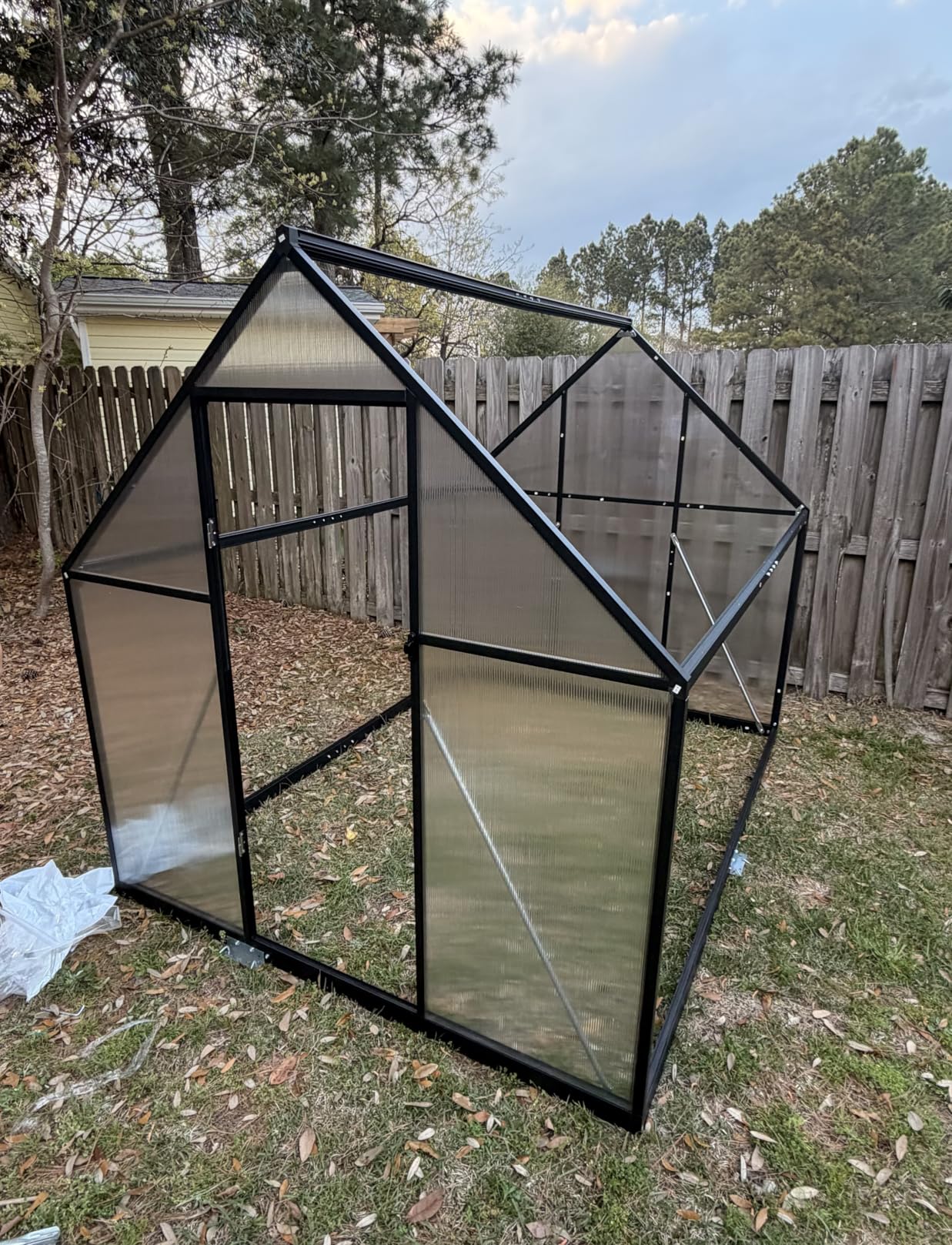 HOOYEAH 6 x 4 FT Polycarbonate Greenhouse, Winter Greenhouses for Outdoors, Outdoor Greenhouse with Roof Air Vent, Heavy Duty Walk-in Aluminum Green House for Outside Garden Backyard customer photo 1