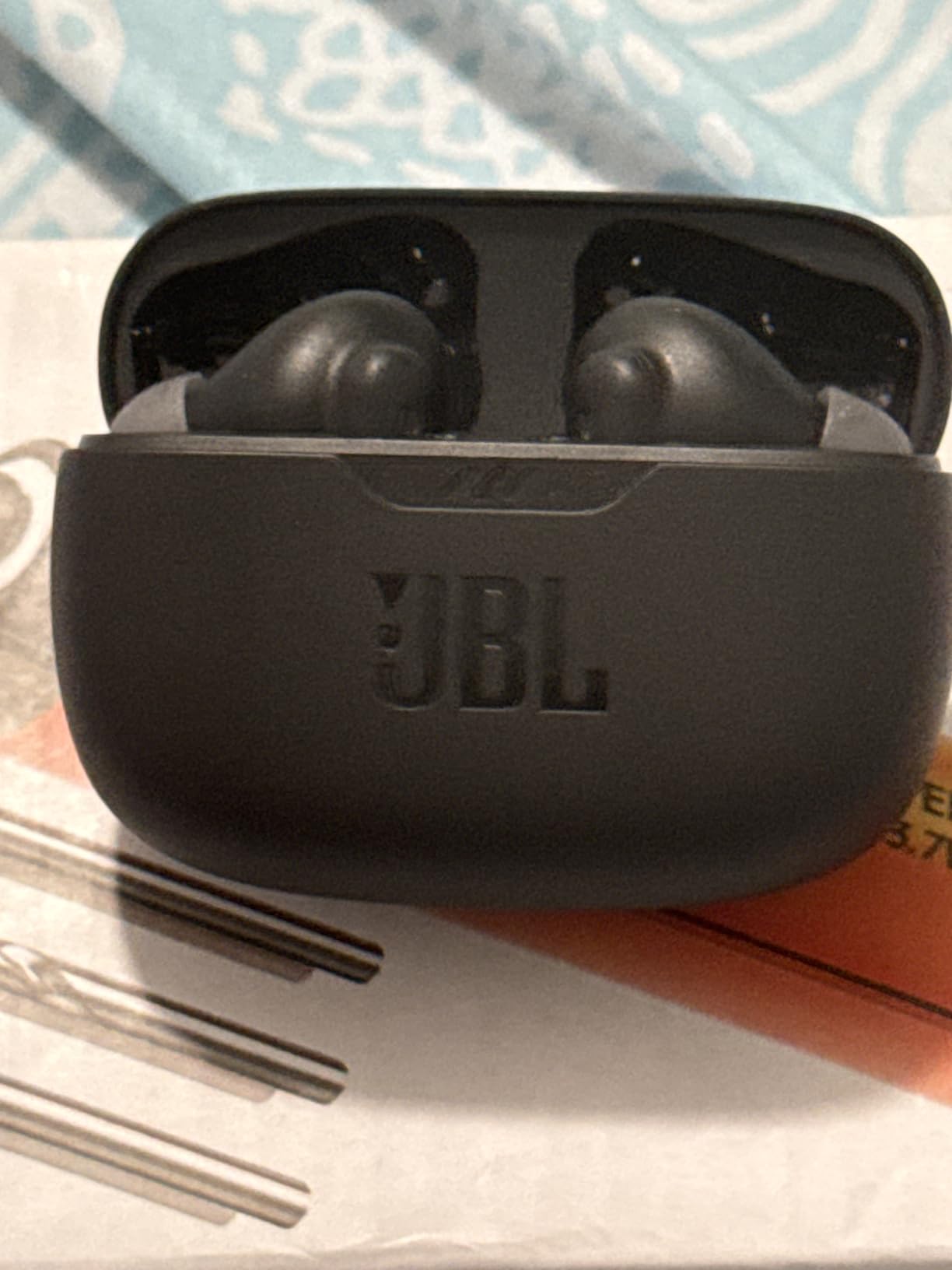 JBL Vibe Beam 2 - True Wireless Noise Cancelling Earbuds with JBL Pure Bass Sound & Smart Ambient technology, 4mics for crisp, clear calls, up to 40Hrs of Playback, IP54 Dust & Water resistant (White) customer photo 1