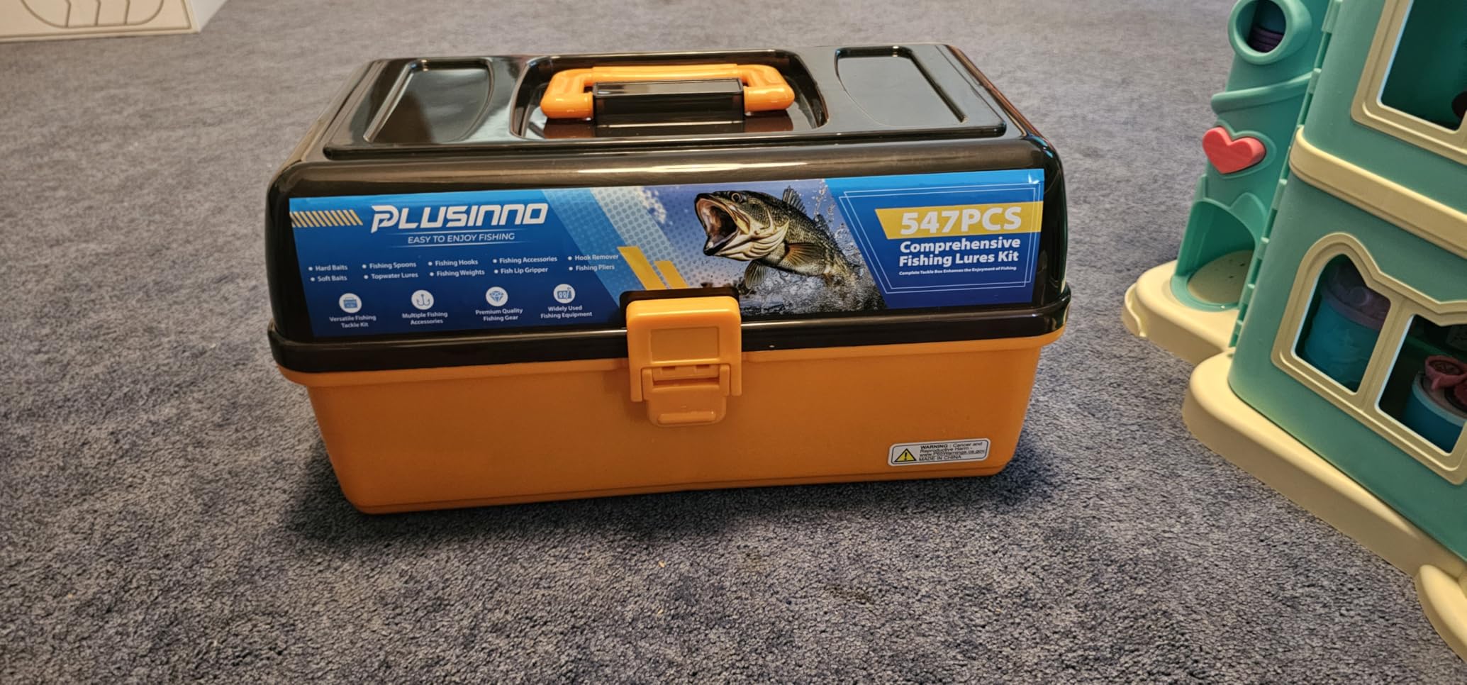 PLUSINNO Large 4-Layer Tackle Box with Tackle Included, 547Pcs Fishing Lures Kit - Pliers, Crankbait, Hooks, Weights & Accessories - Freshwater Bass Fishing Bait Lure Gear and Equipment, Gift for Men customer photo 1