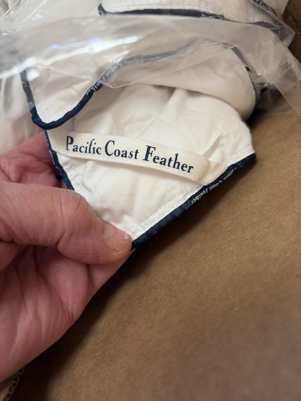 Pacific Coast Goose Feather Down Fiber Comforters King Size, Extra Fluffy White Duvet Insert, Ultra-Soft, Breathable, All Season Hotel Luxury Bedding Comforters, 8 Corner & Center Loops customer photo 1