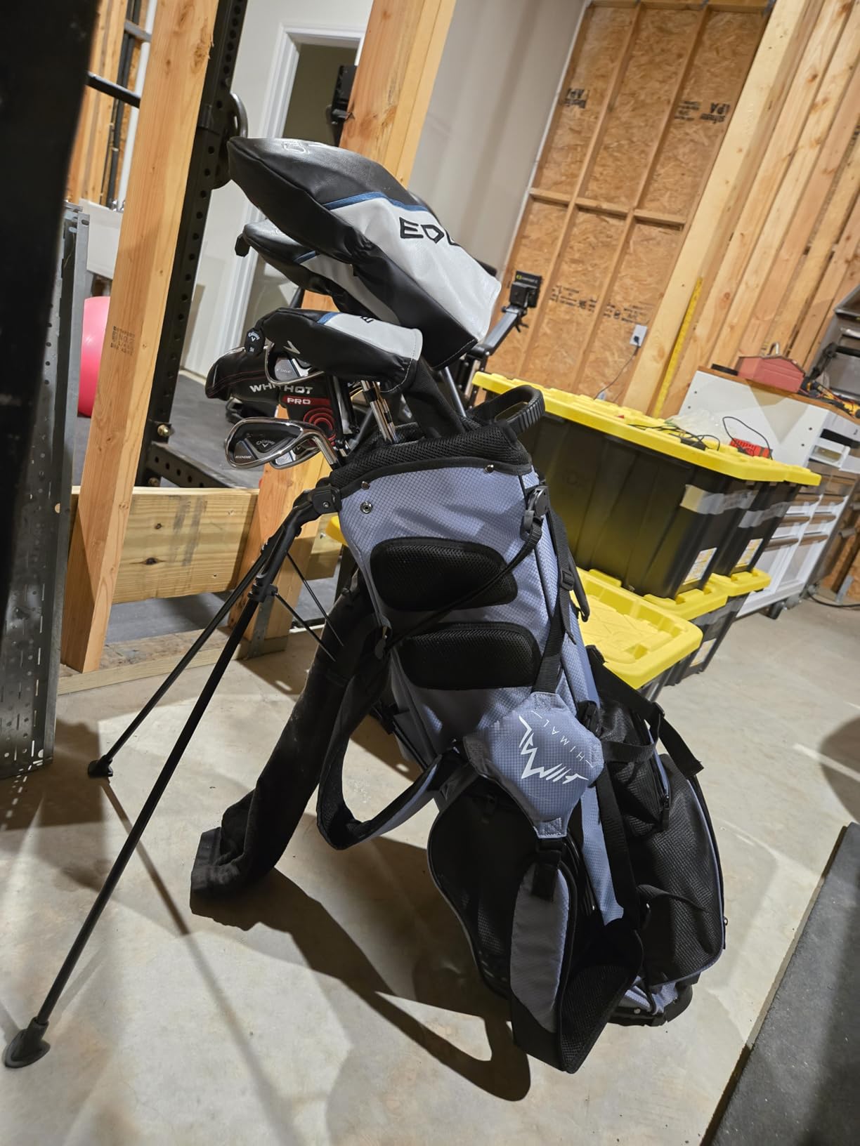 uniHimal 8-Way Golf Stand Bag, Lightweight Walking Golf Bag with Full-Length Dividers, Cooler Pocket and Rain Hood customer photo 1