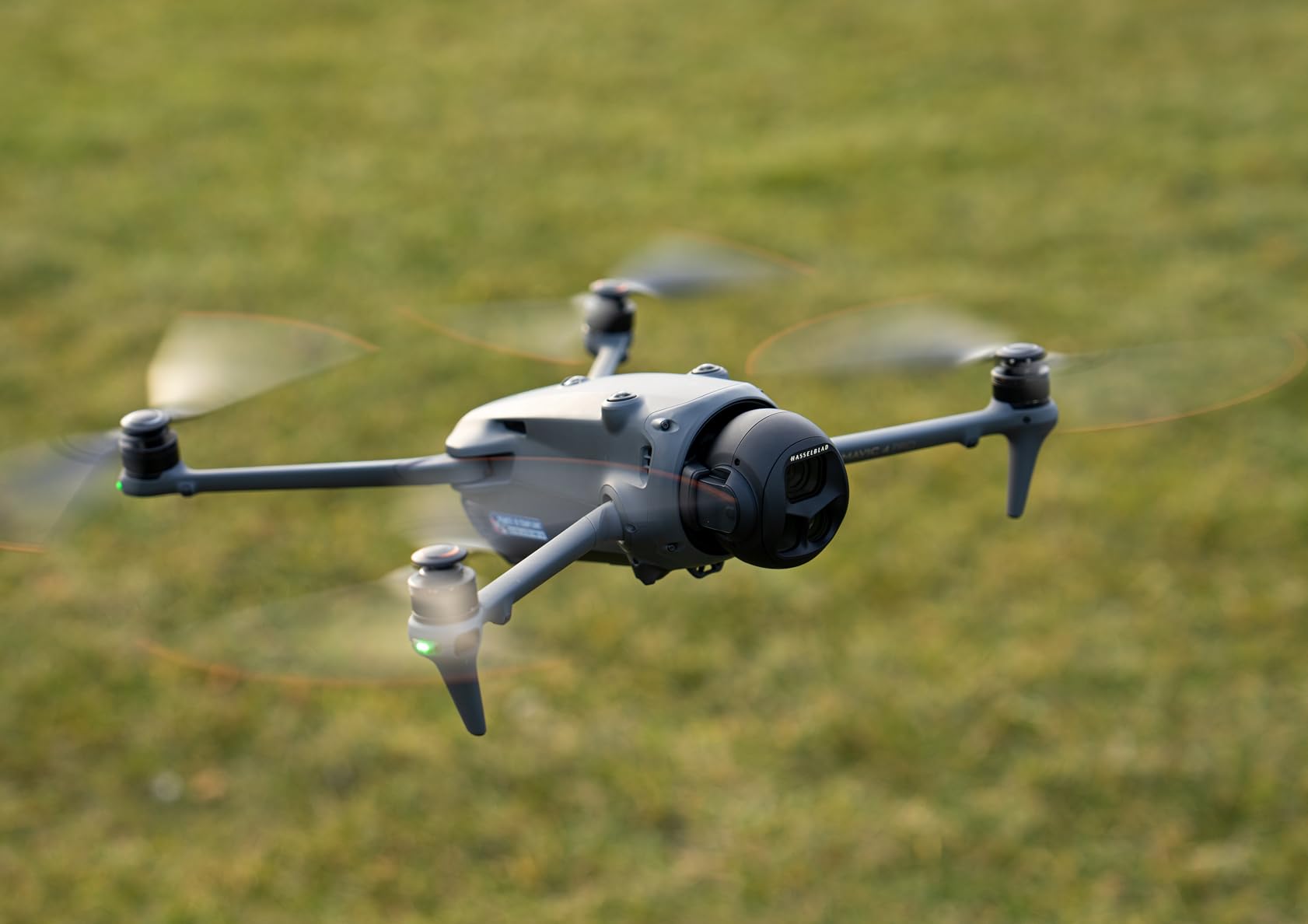 DJI Mavic 4 Pro Fly More Combo with DJI RC 2, Flagship Tri-Camera Drone with 100MP 4/3 CMOS Hasselblad Camera, 30km/18.6mi Video Transmission, 51-Min Max Flight Time customer photo 1