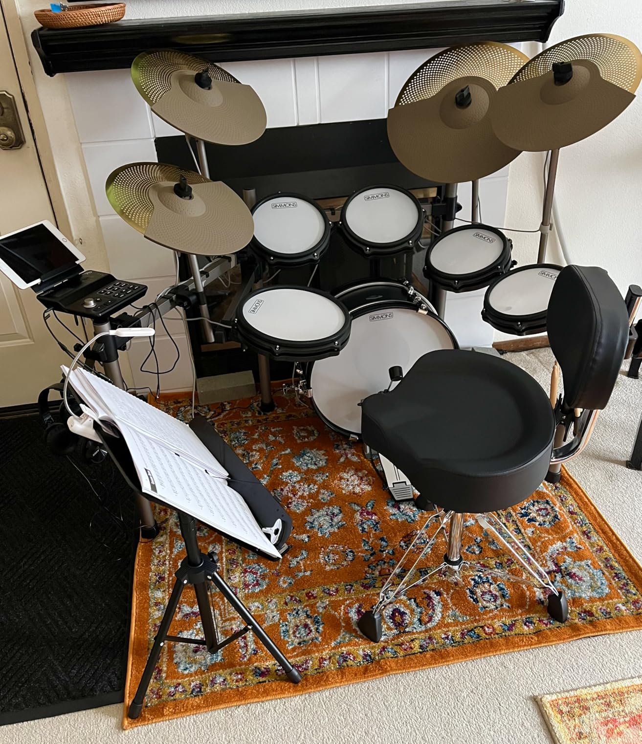 Vangoa Saddle Drum Throne, Hydraulic Heavy Duty Drum Seat Stool Chair Height Adjustable, Motorcycle Style, for Adults Drummers customer photo 1
