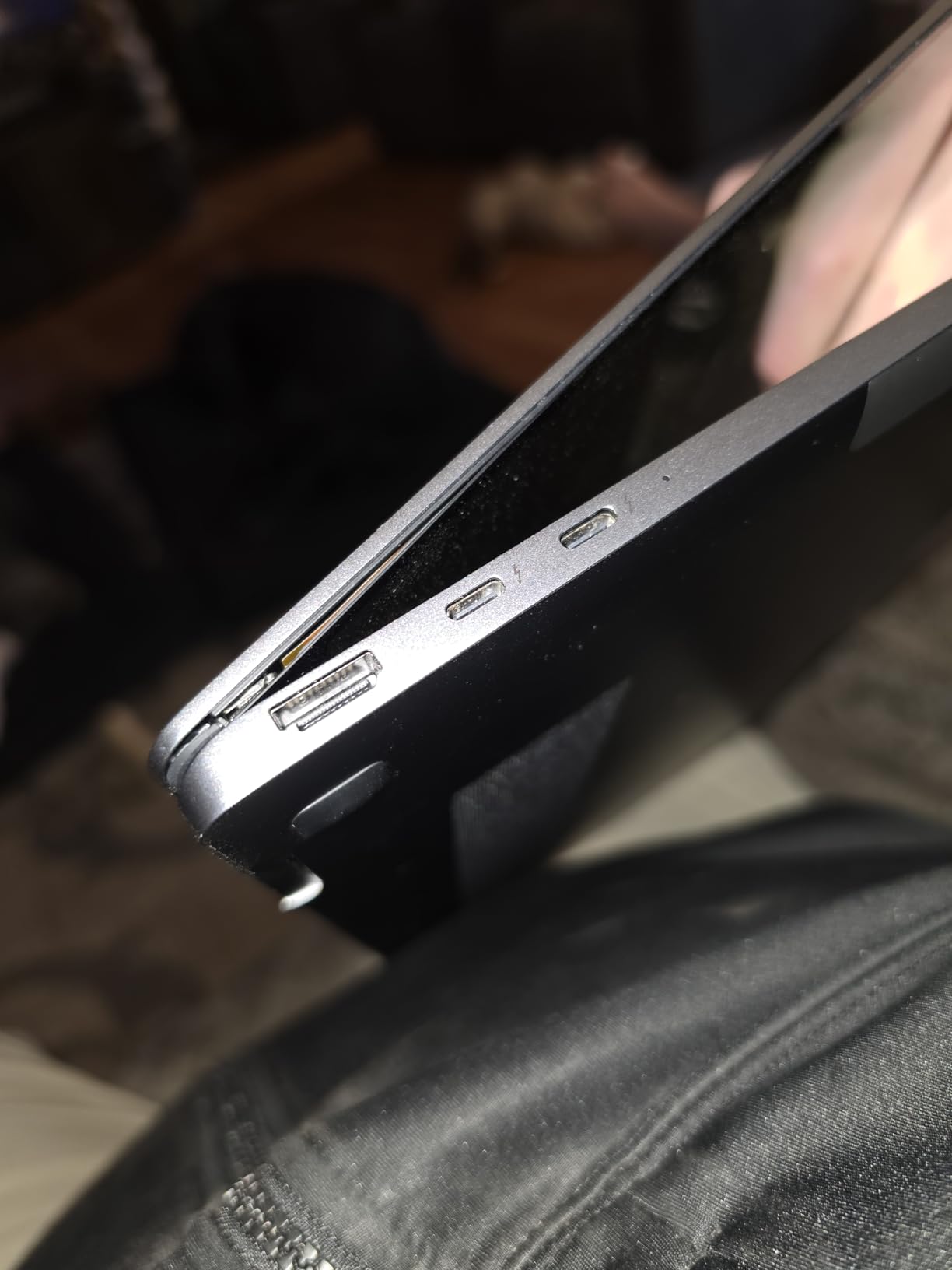 Samsung 15.6