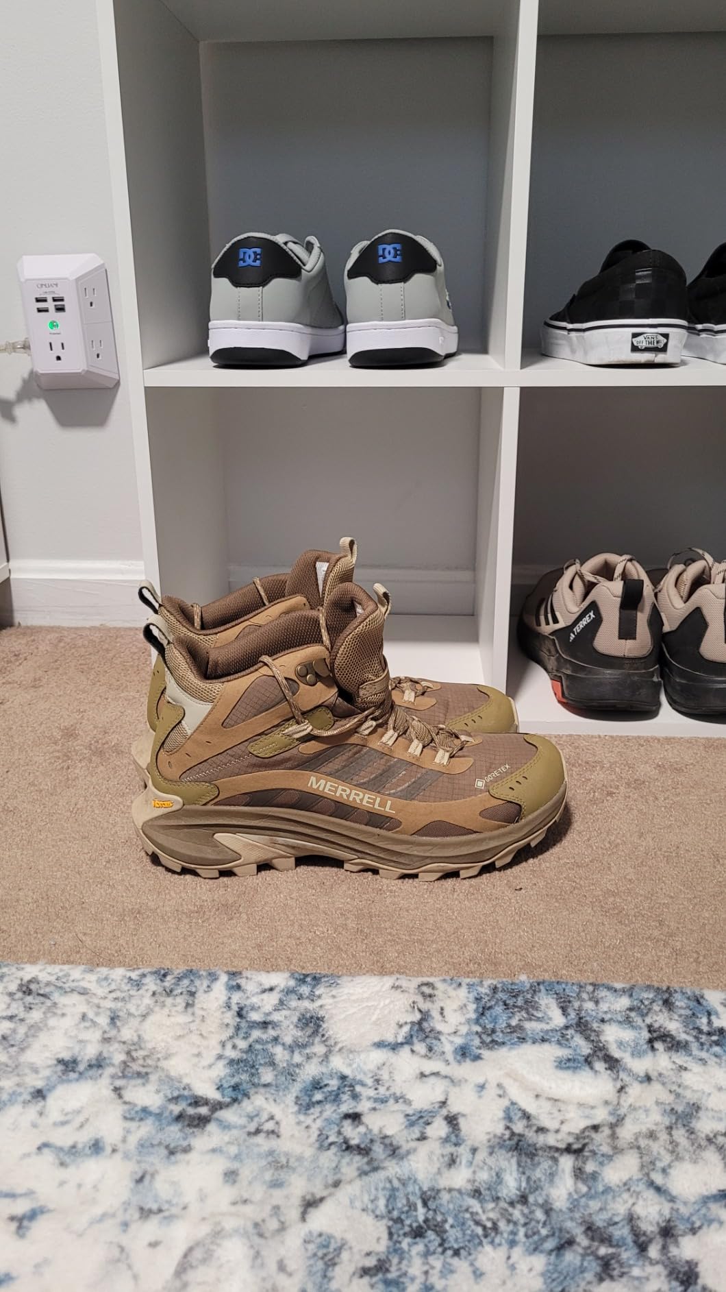 Merrell Men's Moab Speed 2 Mid GTX Waterproof Hiking Boots customer photo 1
