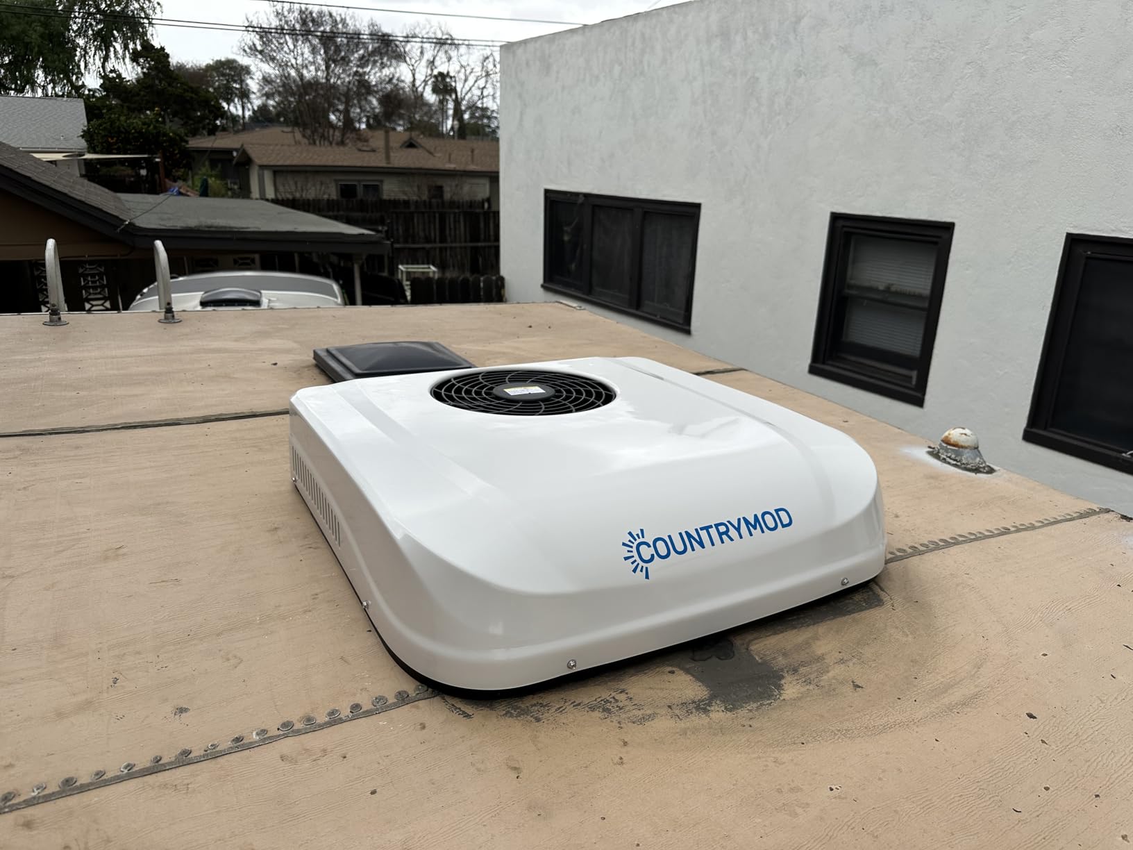 12V DC RV Air Conditioner 10000 BTU RV AC Unit Non-Ducted Rooftop RV Air Conditioners Portable Air Conditioner Quiet Cooling for RVs, Trailers, Fifth Wheel and Food Trucks customer photo 2