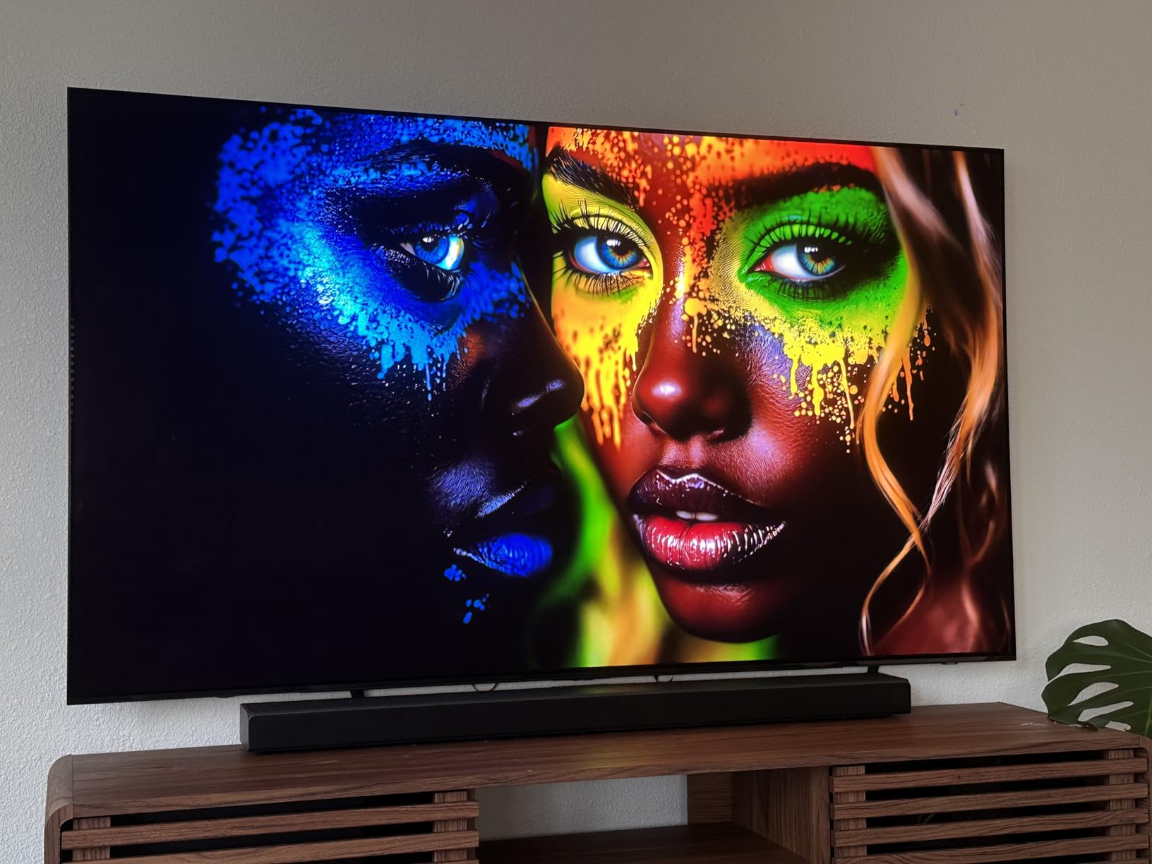 Samsung 65-Inch Class OLED S90F 4K Smart TV (2025 Model) NQ4 AI Gen3 Processor Upscaling Pro HDR +, Motion Xcelerator 144Hz, Vision Alexa Built-in customer photo 2
