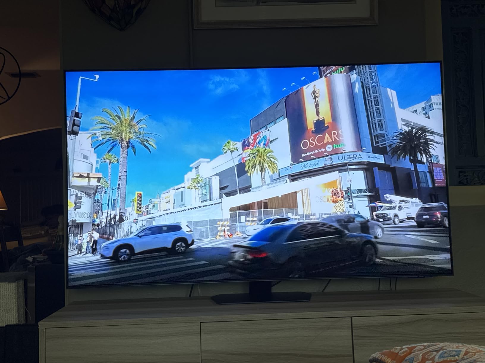 Samsung 65-Inch Class Neo QLED 4K QN90F Series, Vision AI, Mini LED Smart TV (2025 Model, 65QN90F) Neo Quantum HDR+, Object Tracking Sound+ w/Dolby Atmos, Glare Free, Gaming Hub customer photo 2