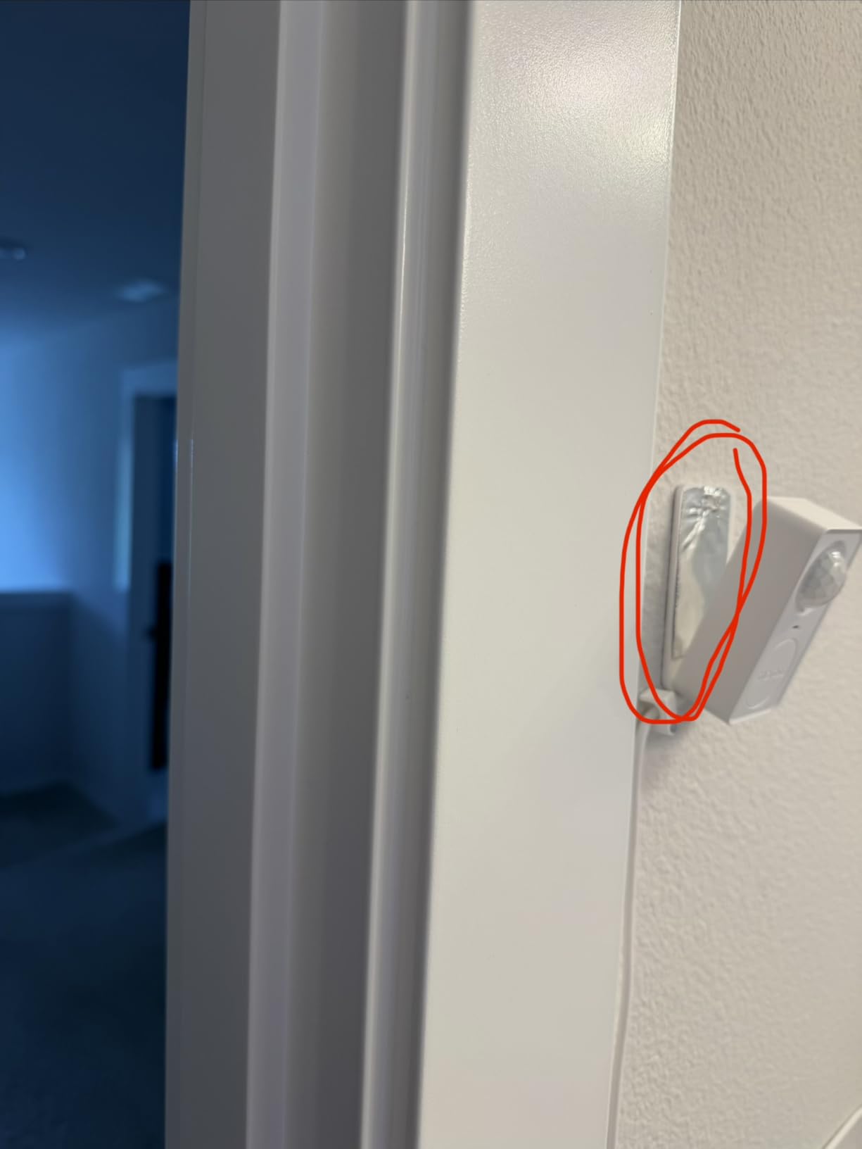 meross Matter Human Presence Sensor, 3-in-1 PIR & Light & mmWave Radar Motion Sensor, AI Motion Detector for Matter Smart Home Automation, Supports HomeKit, Alexa, Google, Home Assistant, 2.4GHz Wi-Fi customer photo 2