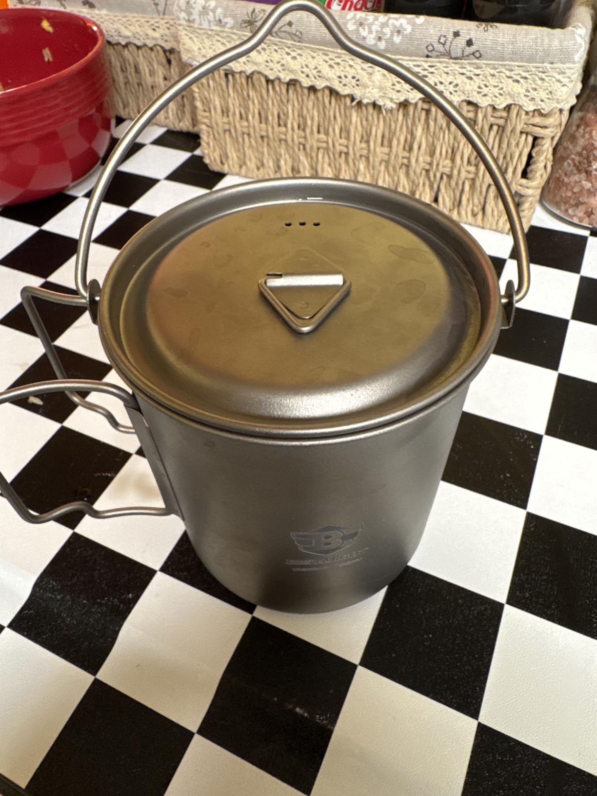 Bestargot Camping Titanium Pot, 750ml Outdoor Cup with Insulation Cup Carrier, Titanium Camping Drinkware, 132g Lightweight and Large Capacity customer photo 2