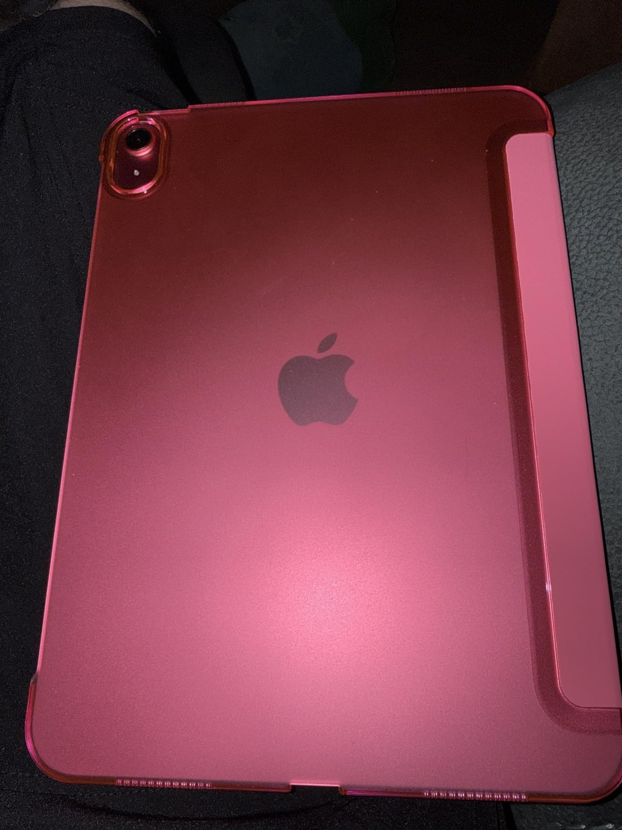 Apple iPad 11-inch: A16 chip, 11-inch Model, Liquid Retina Display, 128GB, Wi-Fi 6, 12MP Front/12MP Back Camera, Touch ID, All-Day Battery Life - Pink customer photo 2