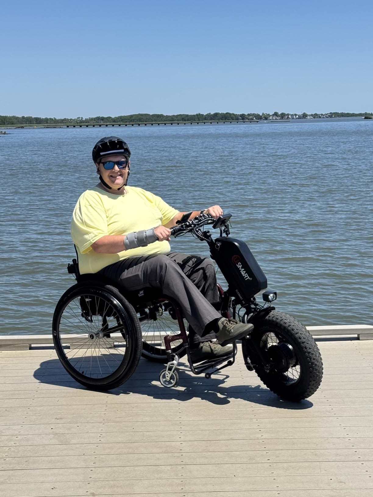 A8 Electric Handcycle Wheelchair Power Attachment, Wheelchair Motor Attachment for Manual to Electric Upgrade, 15 Ah, 48V 1000W, Center Connection, Black customer photo 2