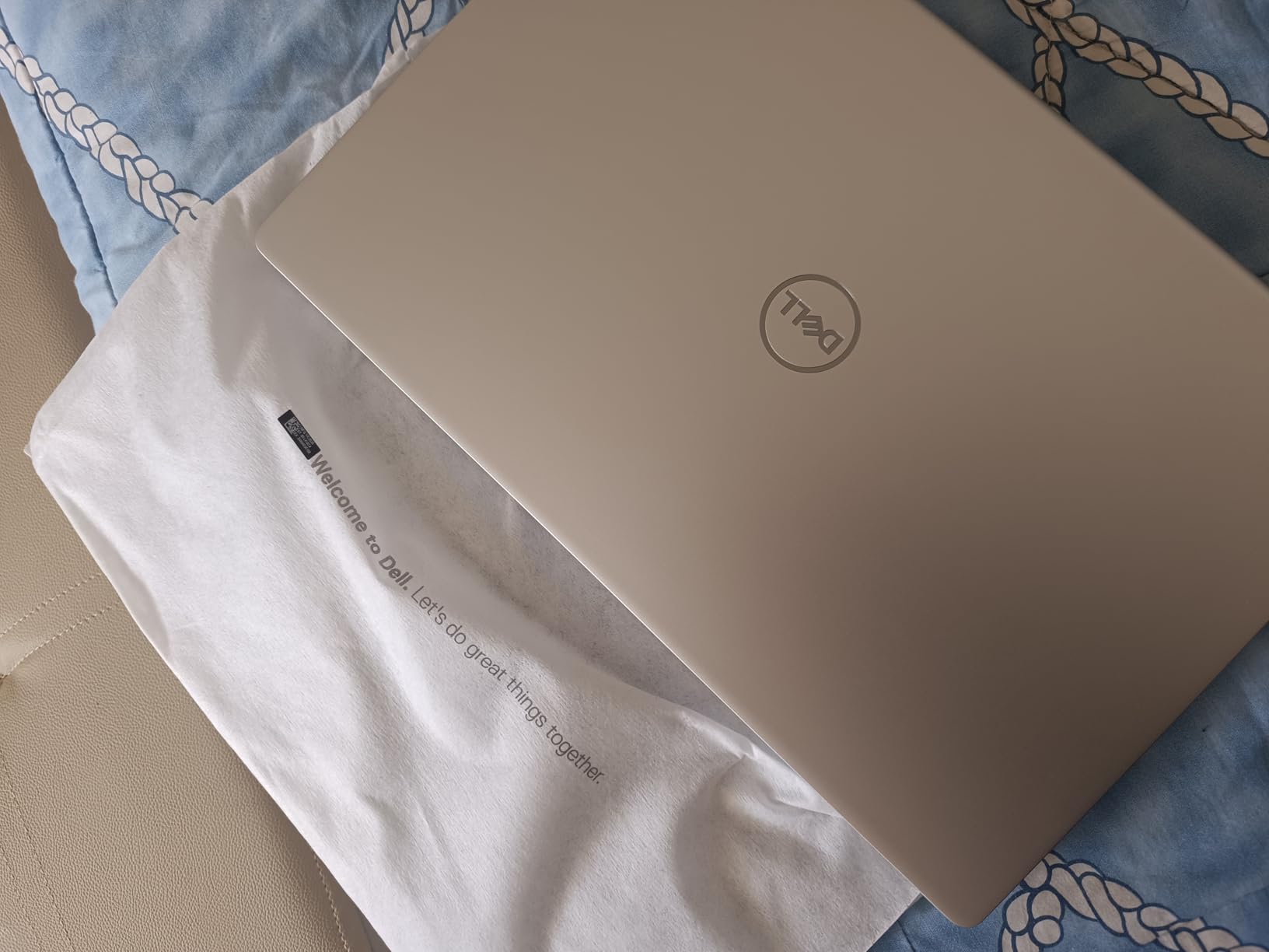 Dell 15 Laptop DC15250, 15.6-inch FHD (1920x1080) 120Hz Display, Intel Core i5-1334U Processor, 16GB DDR4 RAM, 512GB SSD, Intel UHD Graphics, Windows 11 Home, Onsite Service, Platinum Silver customer photo 2