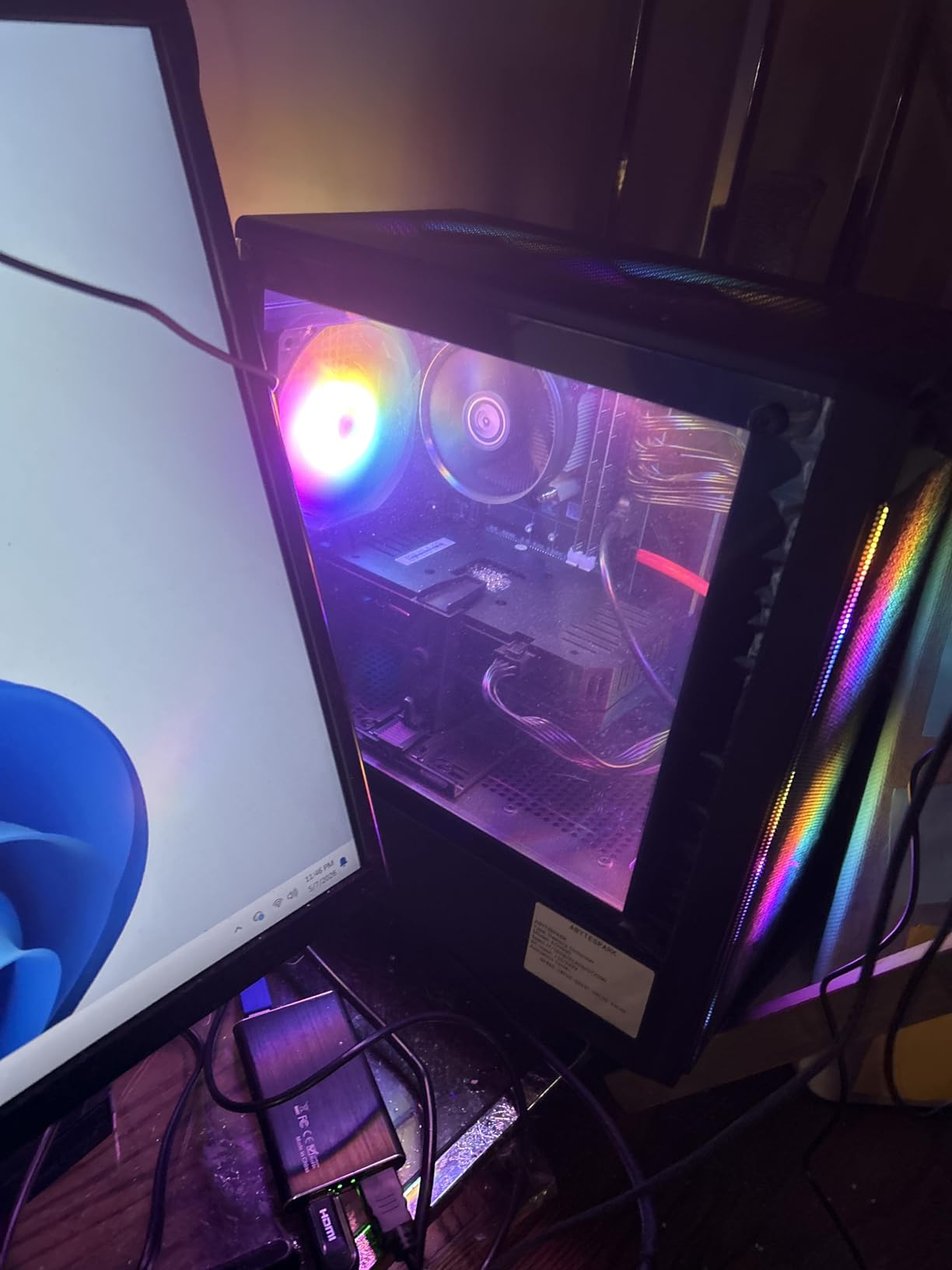 Prebuilt Gaming PC Desktop Computer,Intel Core i7 Desktop,Operating at A Frequency of 3.4-3.9 GHz,RX590 Graphics Card with 8GB GDDR5 Video Memory,16GB RAM, 512GB SSD,WiFi 5.0,RGB Fan x4 customer photo 2