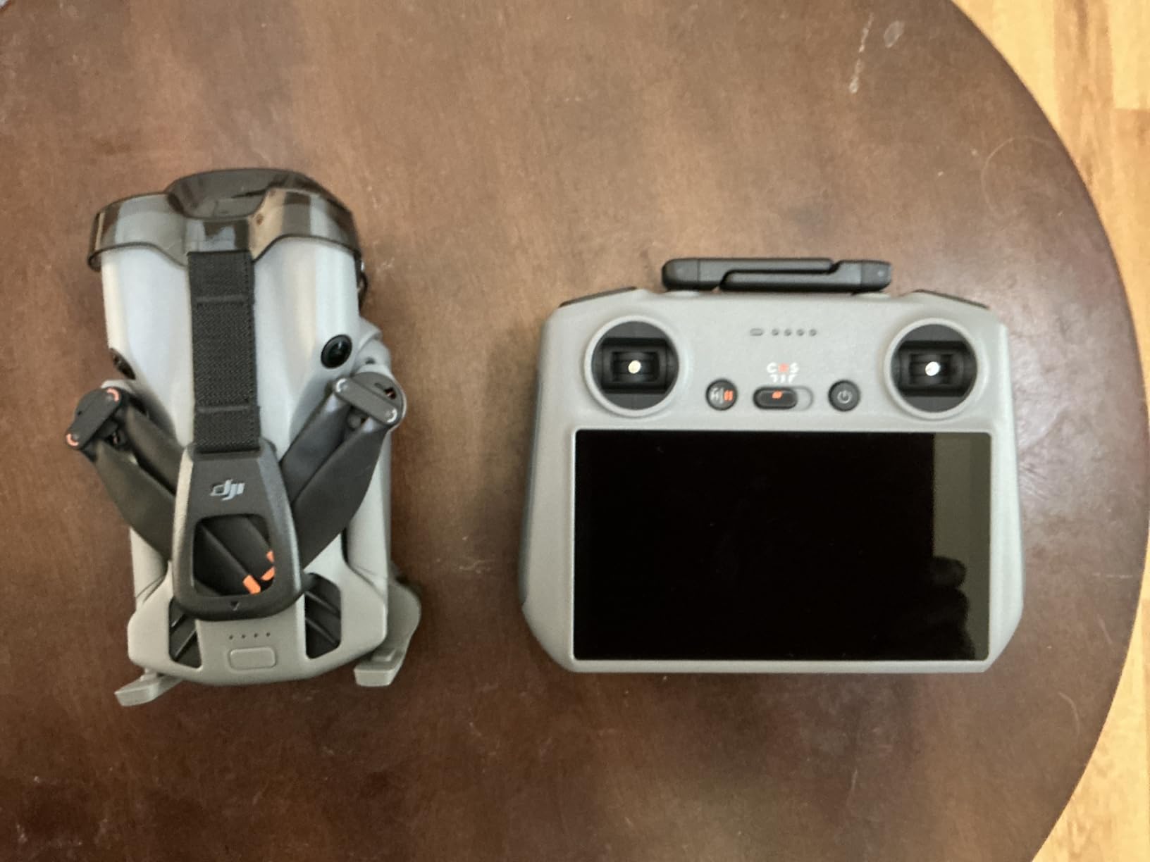 DJI Mini 5 Pro Fly More Combo Plus with DJI RC 2, Drone with Camera, 1-Inch CMOS, 4K, Omnidirectional Obstacle Sensing, ActiveTrack 360, 225 Gimbal Rotation, Extended Battery Life customer photo 1