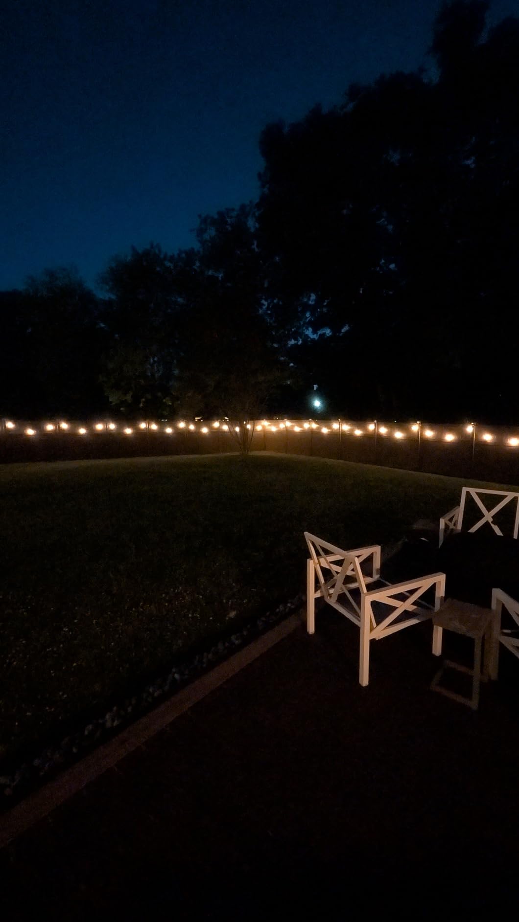 Brightown Outdoor String Lights Patio Lights, 100FT ST38 Shatterproof Dimmable Waterproof Connectable LED Christmas Lights, Hanging Outside Light for Backyard, Porch, Deck, Balcony, Garden customer photo 2