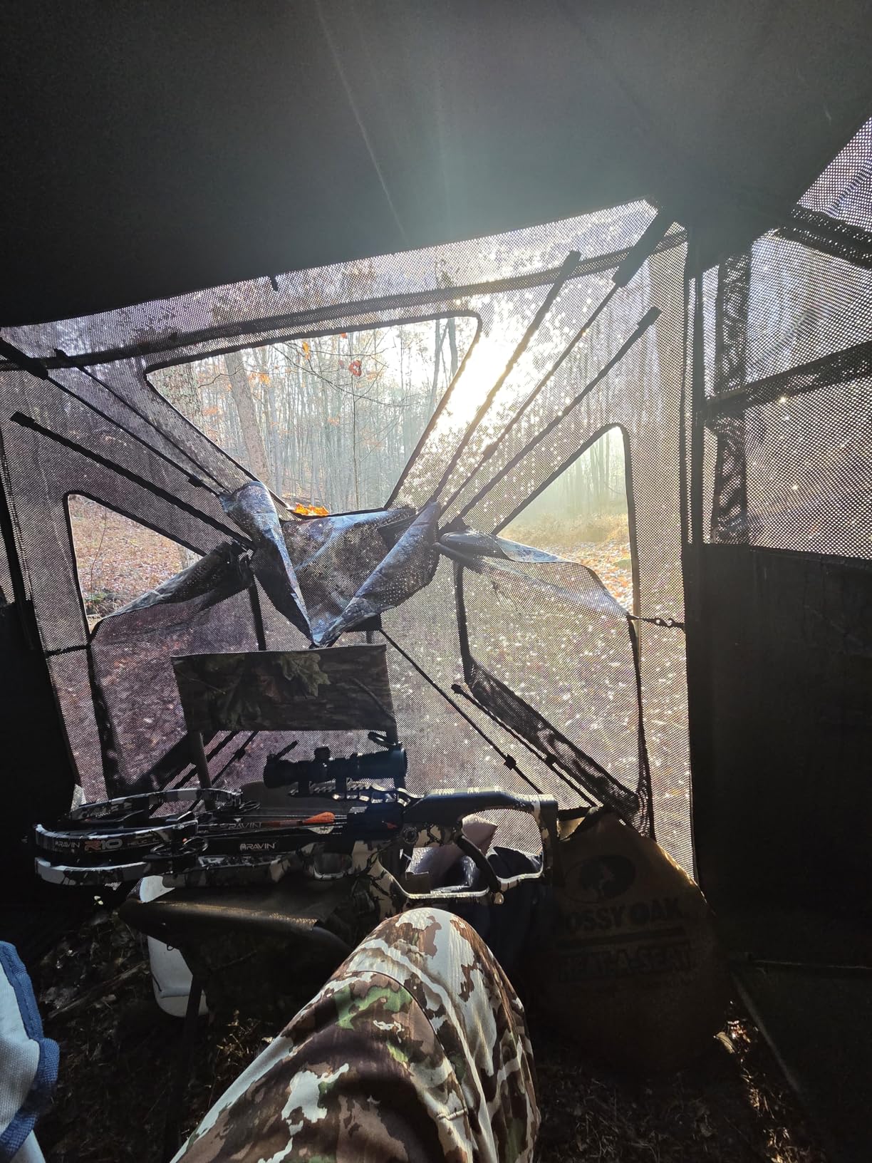 TIDEWE Hunting Blind 270° Full See Through with Windproof Curtain, Silent Magnetic Door & Sliding Windows, Pop Up Ground Blind with Carrying Bag, 300D Portable Tent customer photo 1