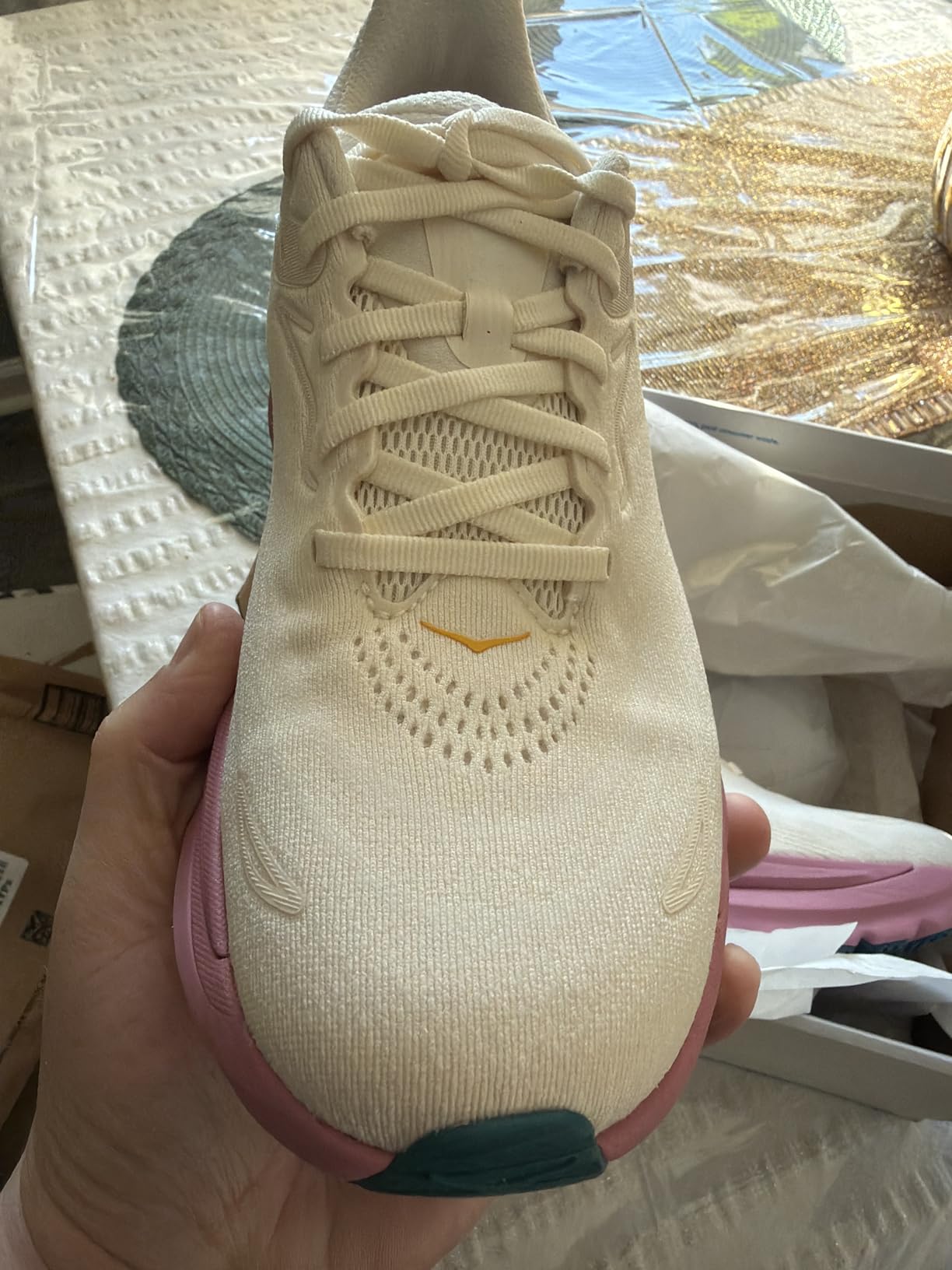 Hoka Women's Arahi 8 customer photo 1