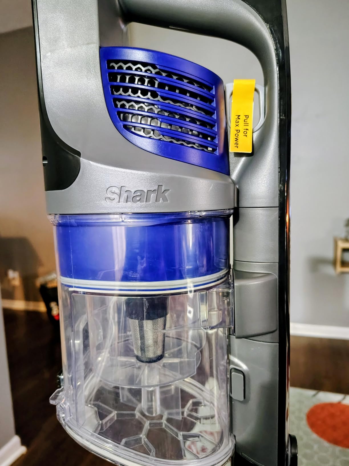 Shark PowerPro Reveal Plus Cordless Vacuum, FloorDetect & Dirt-Reveal Technology, HEPA Filter, Carpet & Hard Floor, Rechargeable, Charcoal, IZ376H customer photo 1