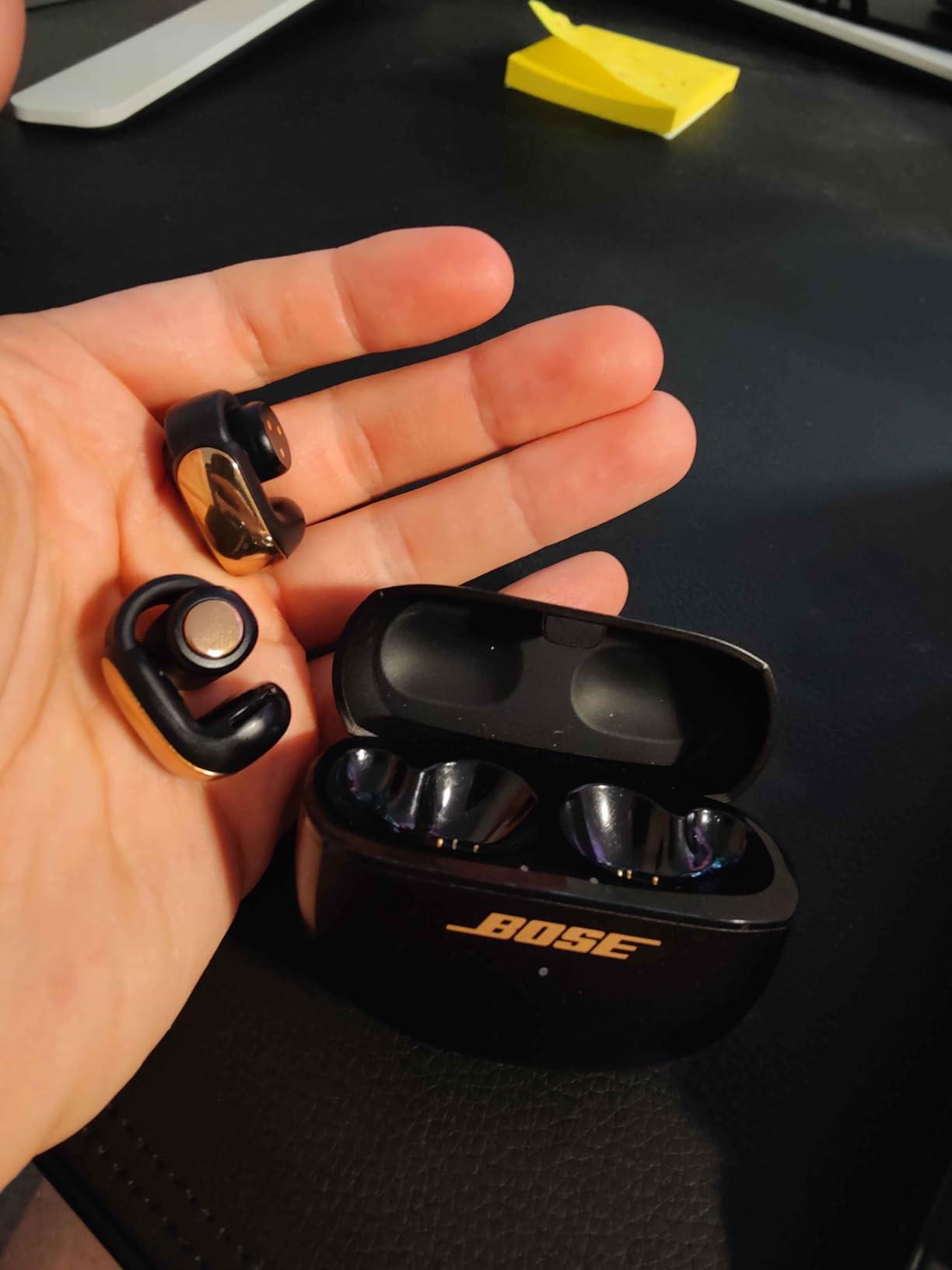 Bose Ultra Open Earbuds - Bluetooth Open Ear Earbuds with OpenAudio for Awareness, Clip-On Design for Comfort, Water Resistant, Up to 48 Hrs of Playtime customer photo 1