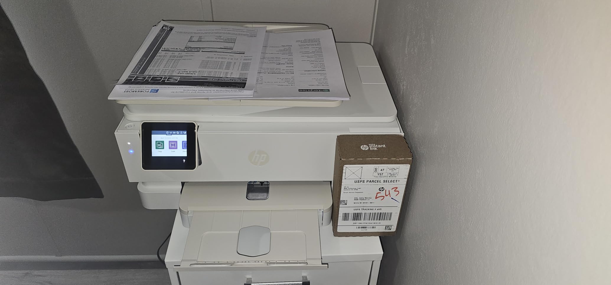 HP Envy Photo 7975 Wireless Color Inkjet Photo Printer, Print, Scan, Copy, Easy Setup, Mobile Printing, AI-Enabled (B63K3A) customer photo 1